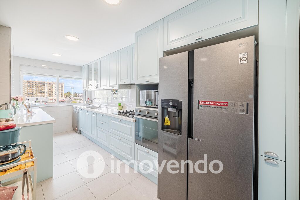 Apartamento T3 em Setúbal, Setúbal com 110 m<sup>2</sup> por 355.000
