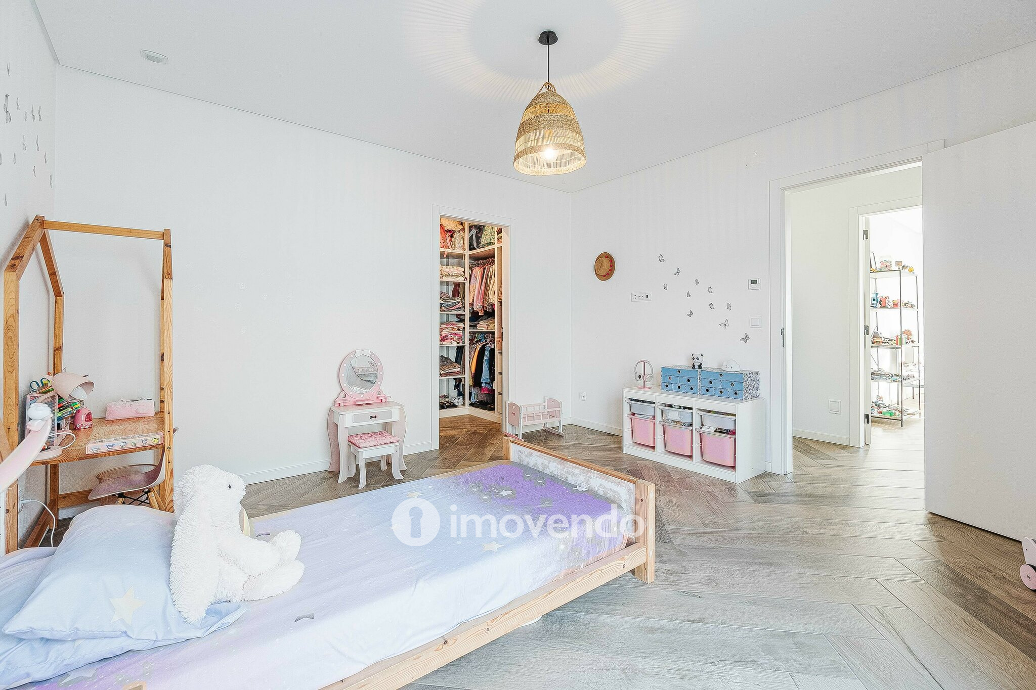 Moradia T4 exclusiva, com piscina e próximo da praia, em Peniche