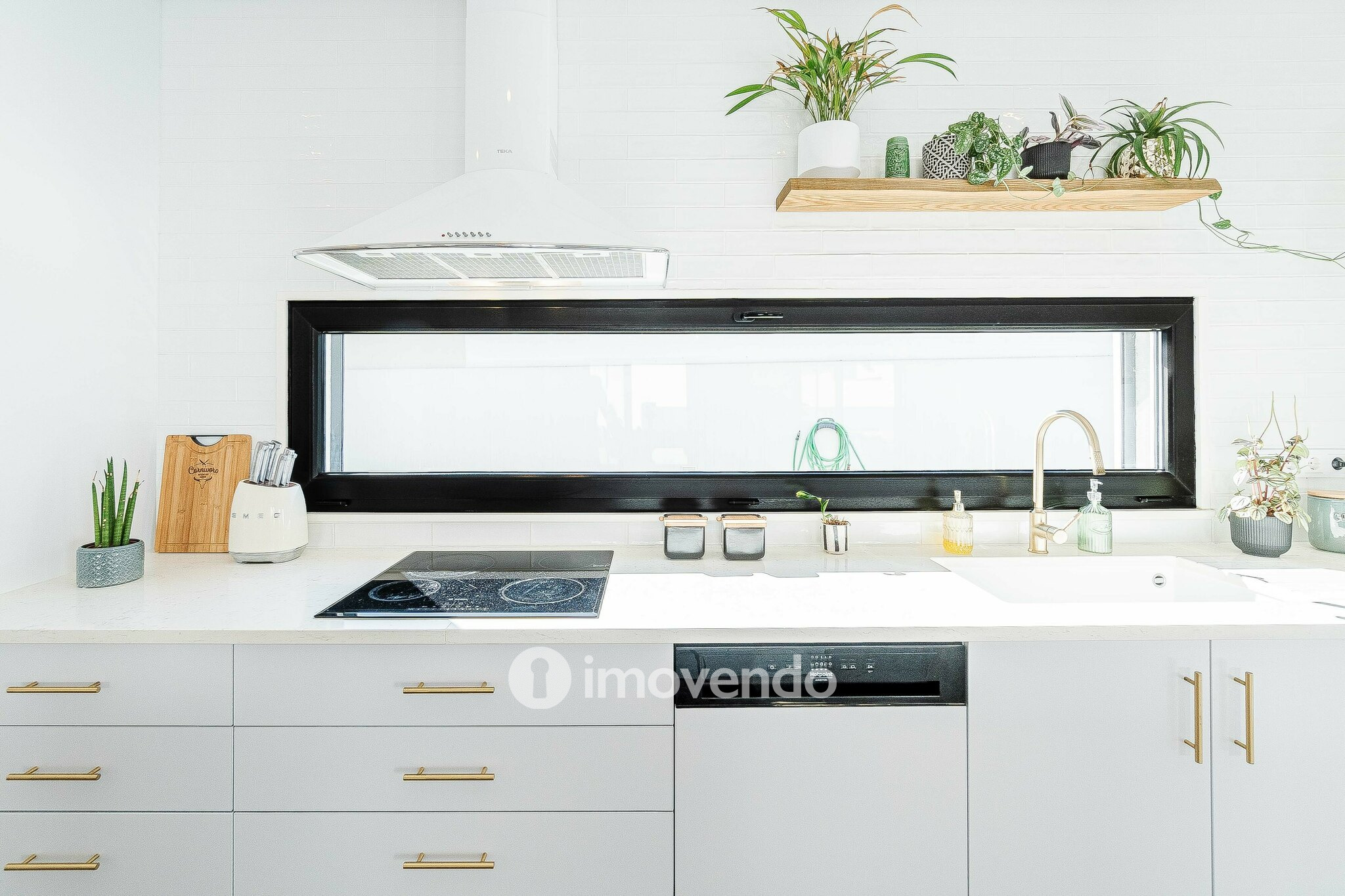 Moradia T4 exclusiva, com piscina e próximo da praia, em Peniche