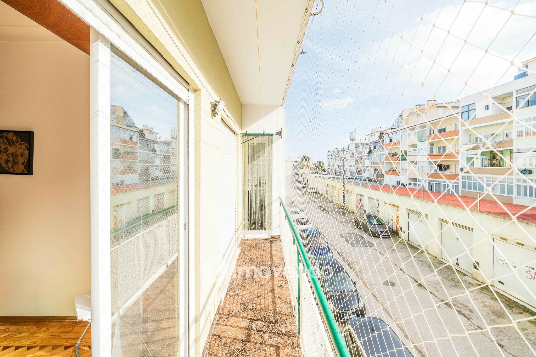 Apartamento T3 mobilado e com cozinha equipada, em Cacilhas