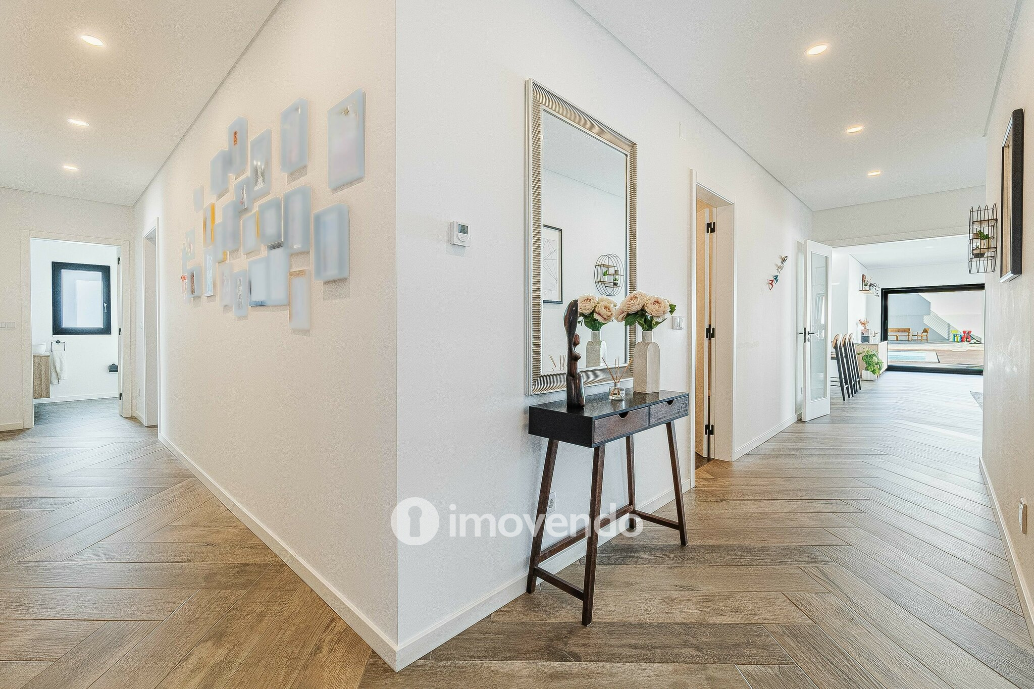 Moradia T4 exclusiva, com piscina e próximo da praia, em Peniche