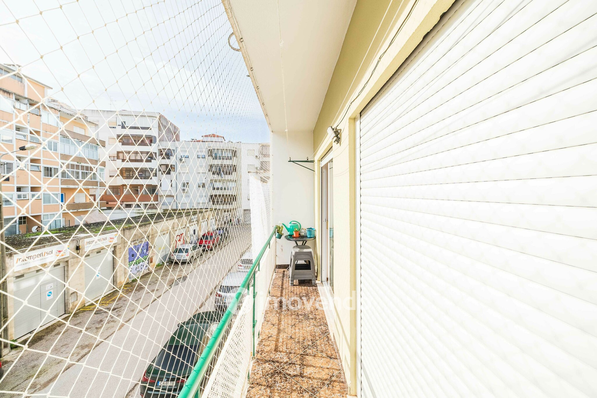 Apartamento T3 mobilado e com cozinha equipada, em Cacilhas