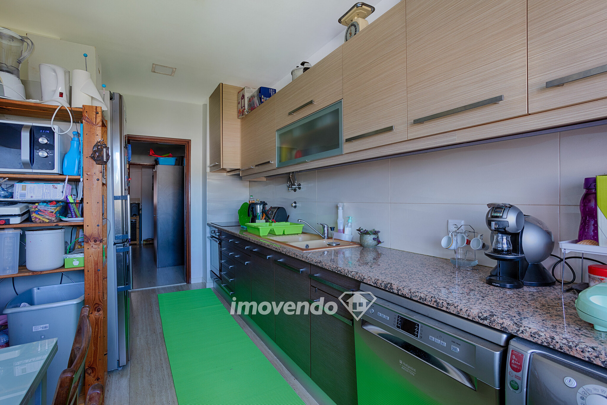 Apartamento T3 com vista Rio e cozinha equipada, Póvoa de Santa Iria