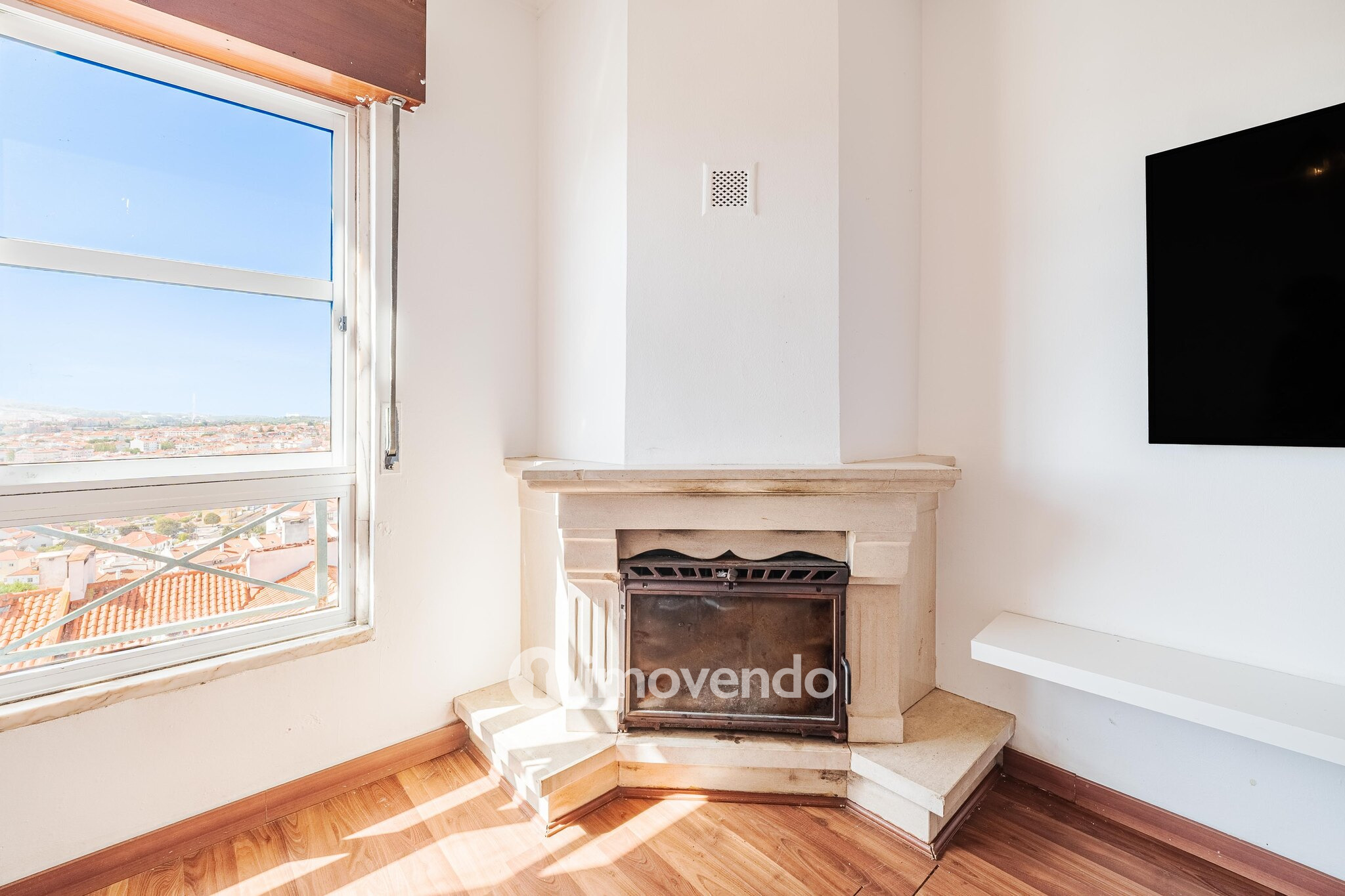 Apartamento T4 Duplex, com vistas sobre Sintra, no Algueirão