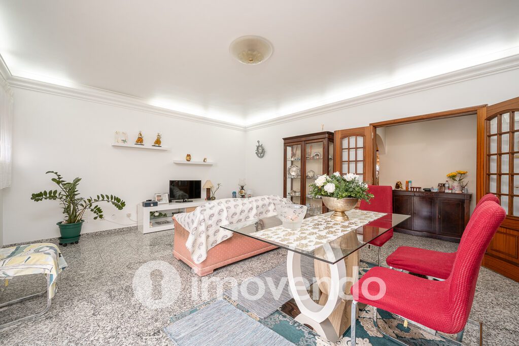 Apartamento T3 em Seixal, Setúbal com 131 m<sup>2</sup> por 307.000