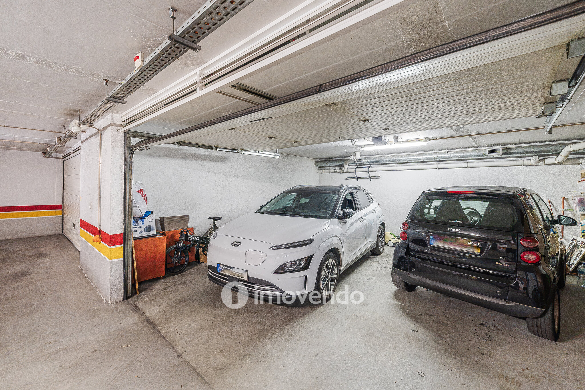 Apartamento T2 moderno, com garagem e varanda enorme, na Malvarosa