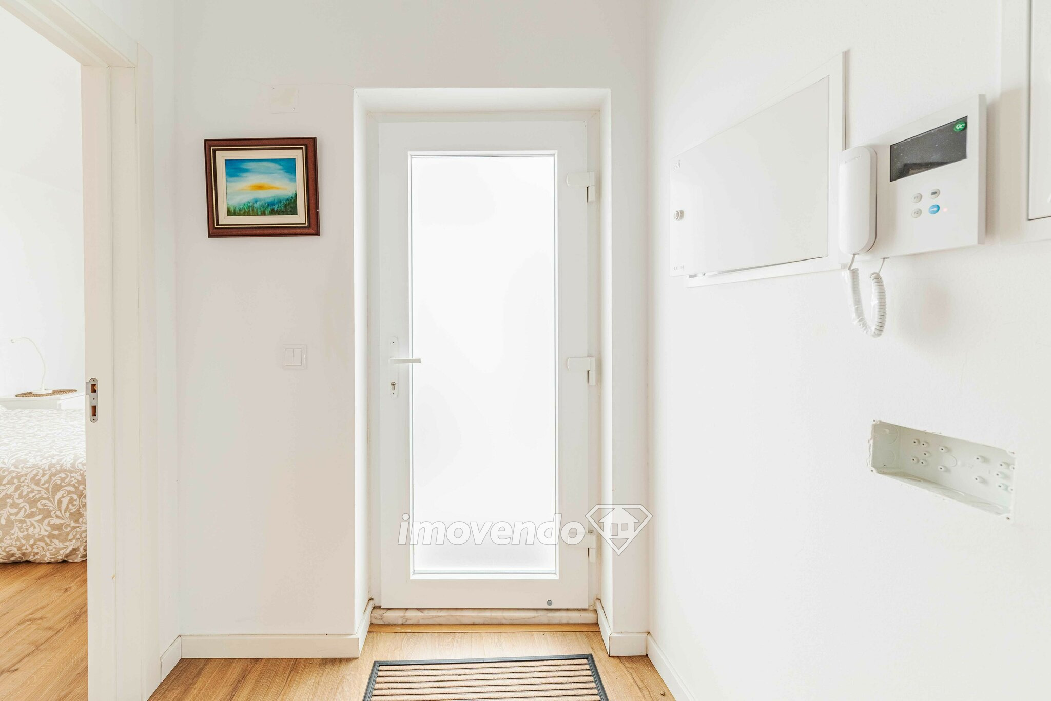 Apartamento T1 novo, a 1 km da praia, em Paço de Arcos