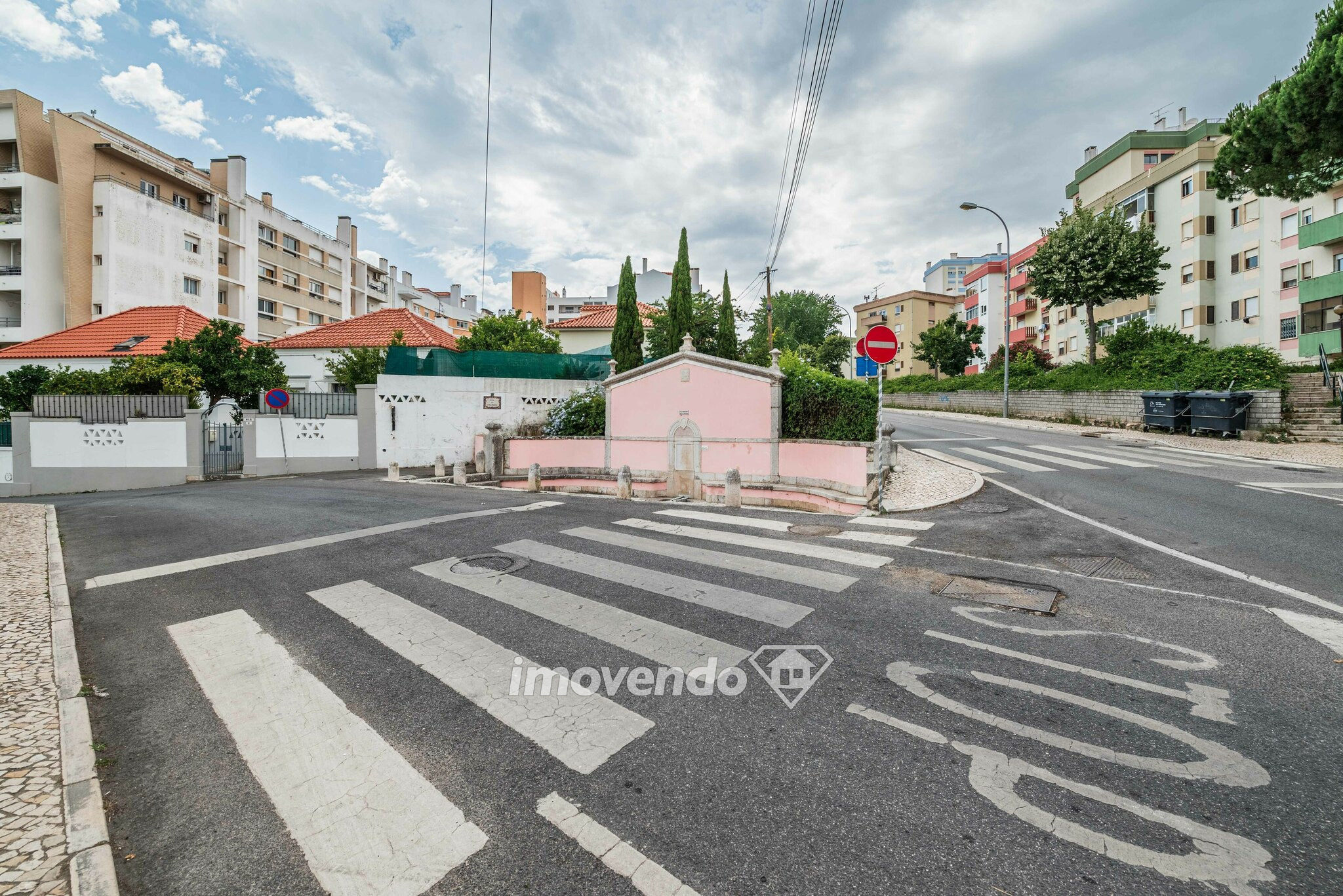 Apartamento T1 novo, a 1 km da praia, em Paço de Arcos