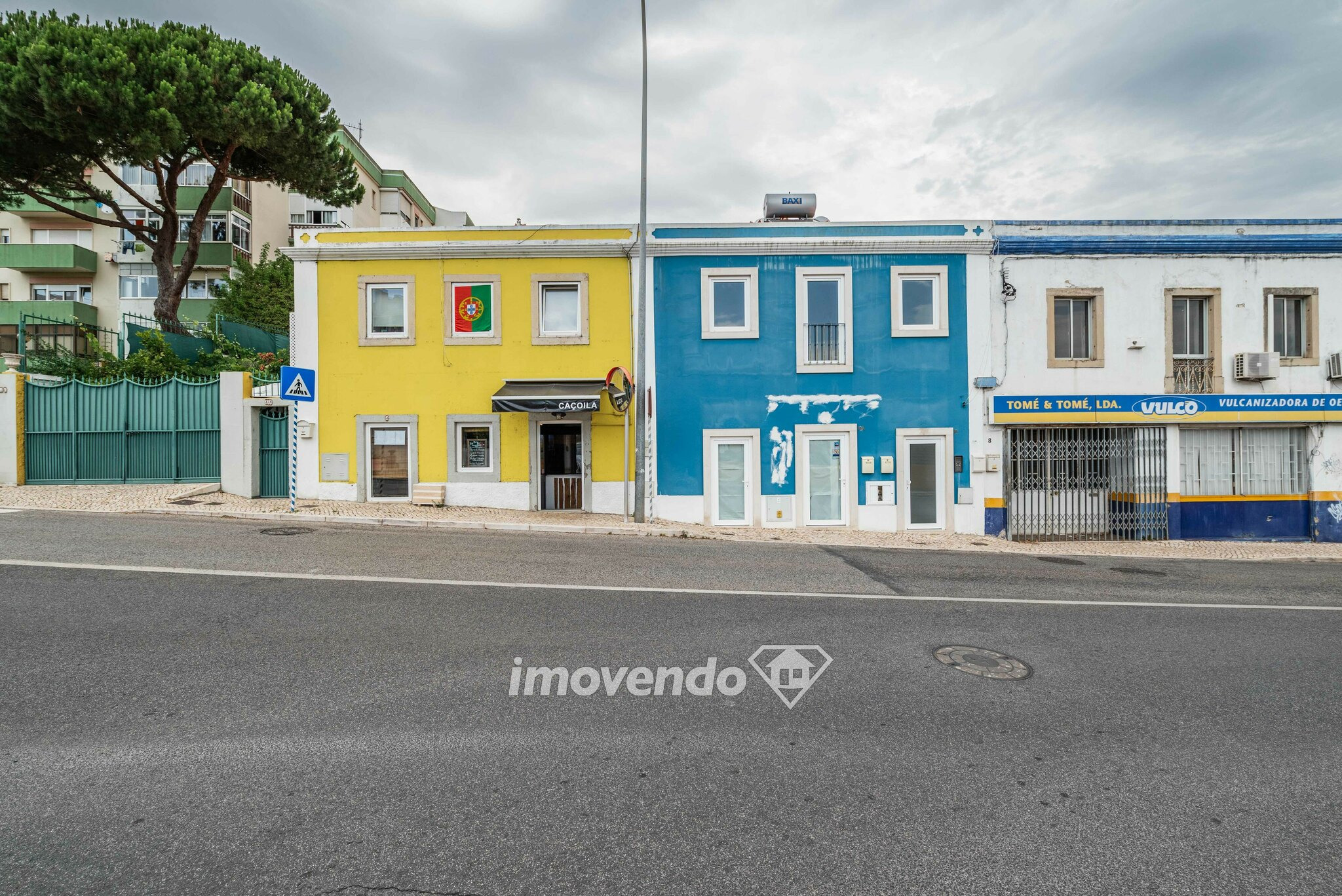 Apartamento T1 novo, a 1 km da praia, em Paço de Arcos