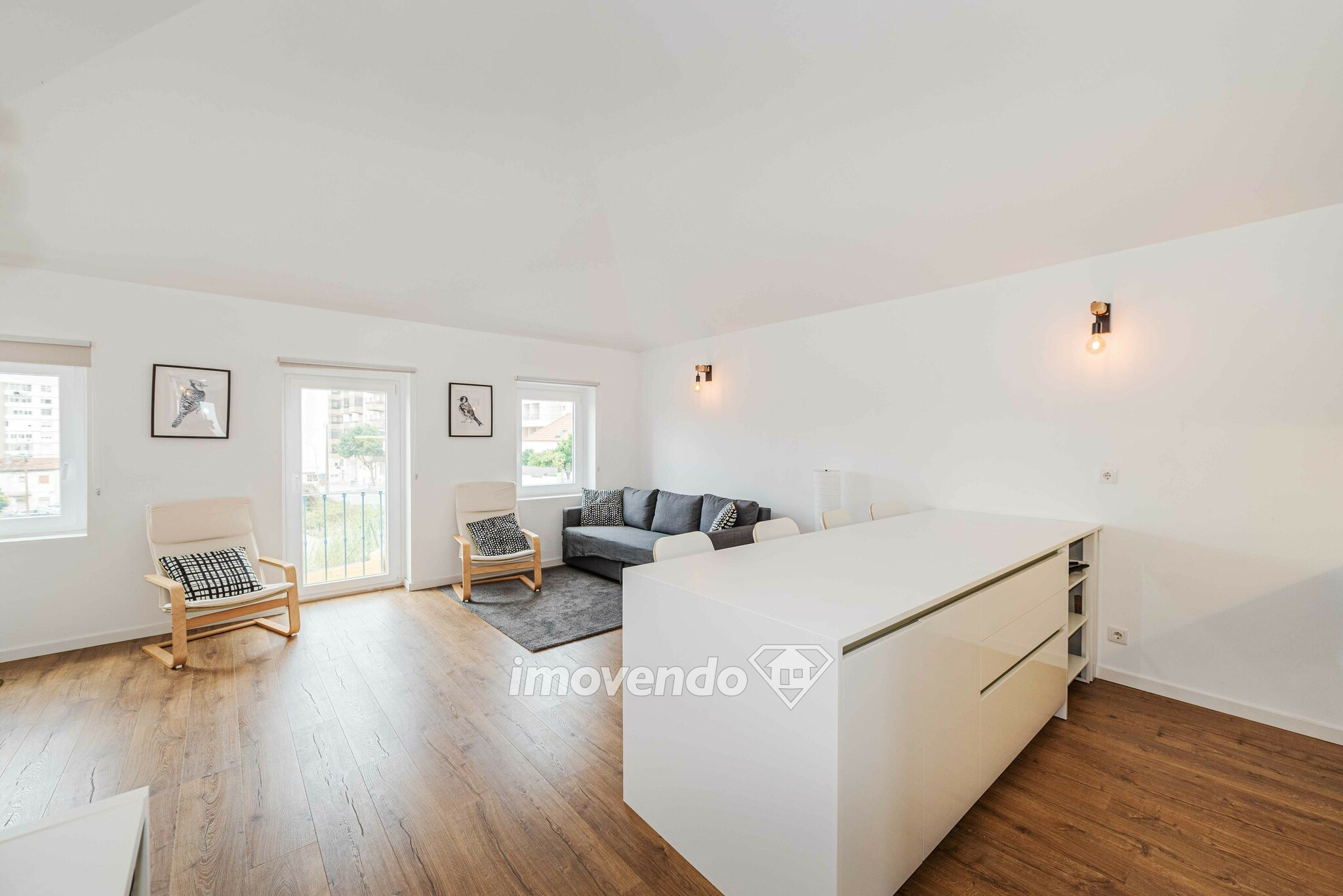 Apartamento T1 novo, a 1 km da praia, em Paço de Arcos