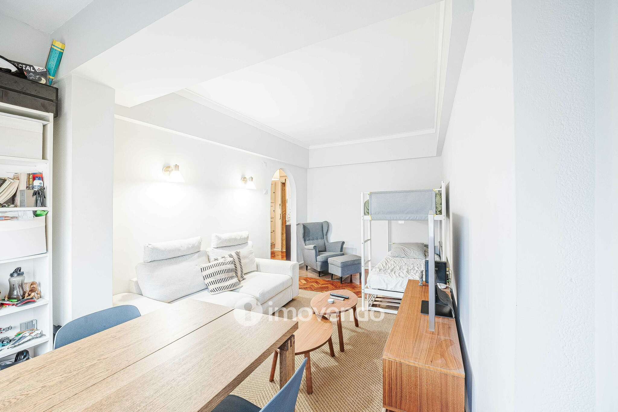 Apartamento T1, numa localização privilegiada, em Alvalade