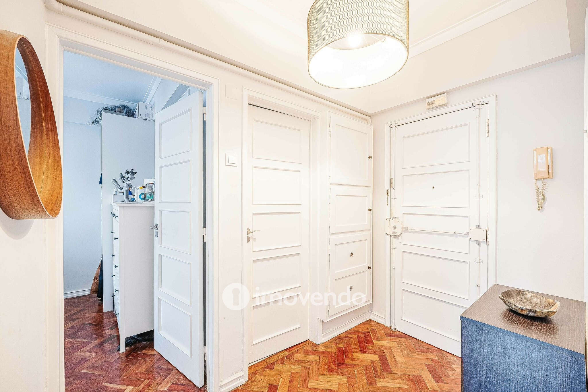 Apartamento T1, numa localização privilegiada, em Alvalade