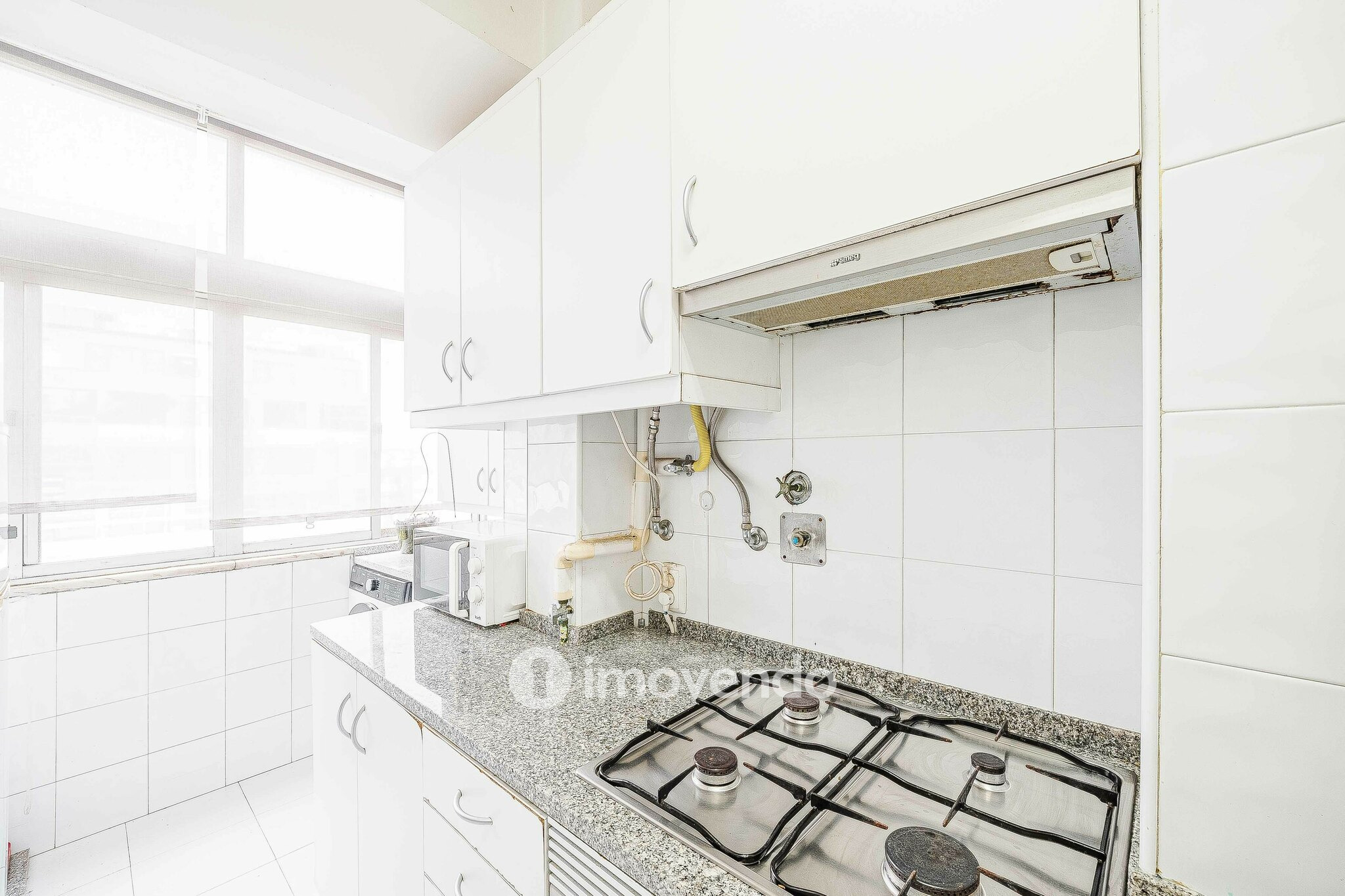 Apartamento T1, numa localização privilegiada, em Alvalade