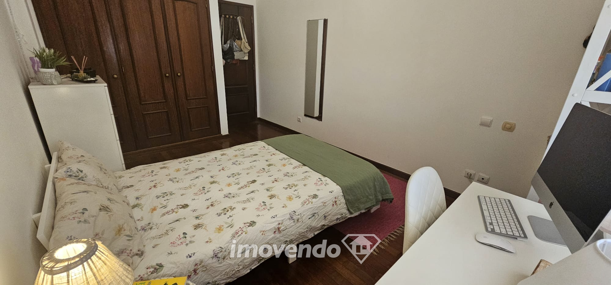 Moradia T3 exclusiva, com piscina e garagem, em Palmela