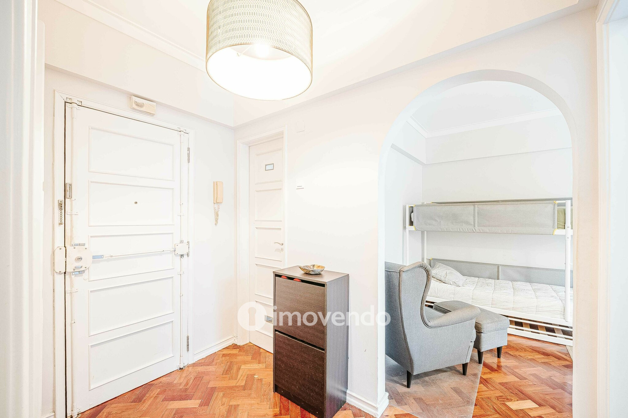 Apartamento T1, numa localização privilegiada, em Alvalade