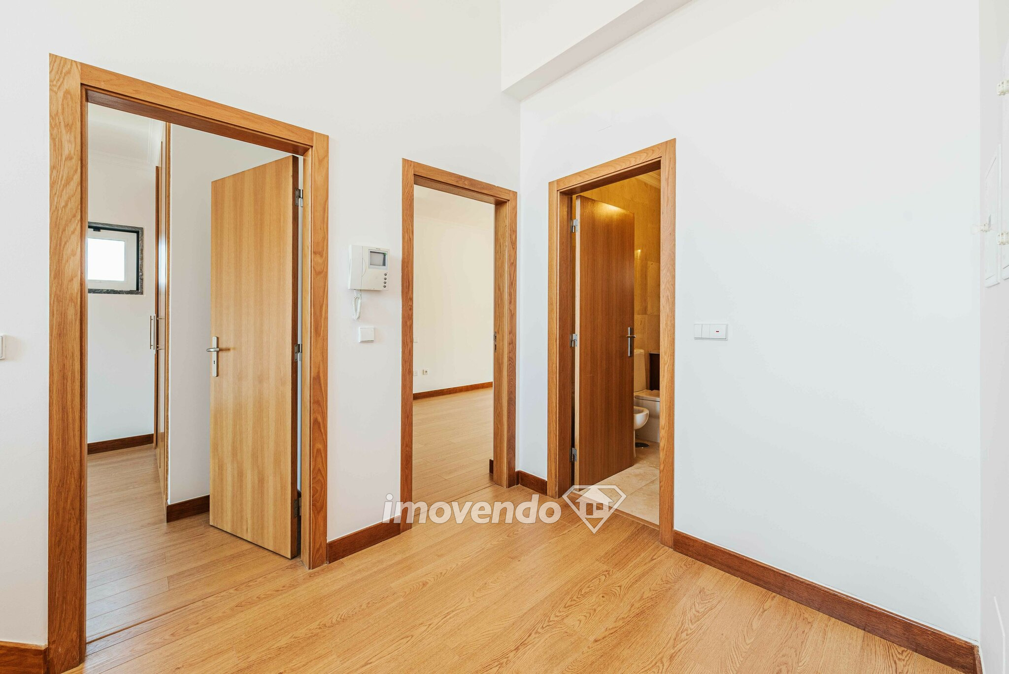 Moradia T5, pronta a habitar, próxima do TagusPark, em Barcarena