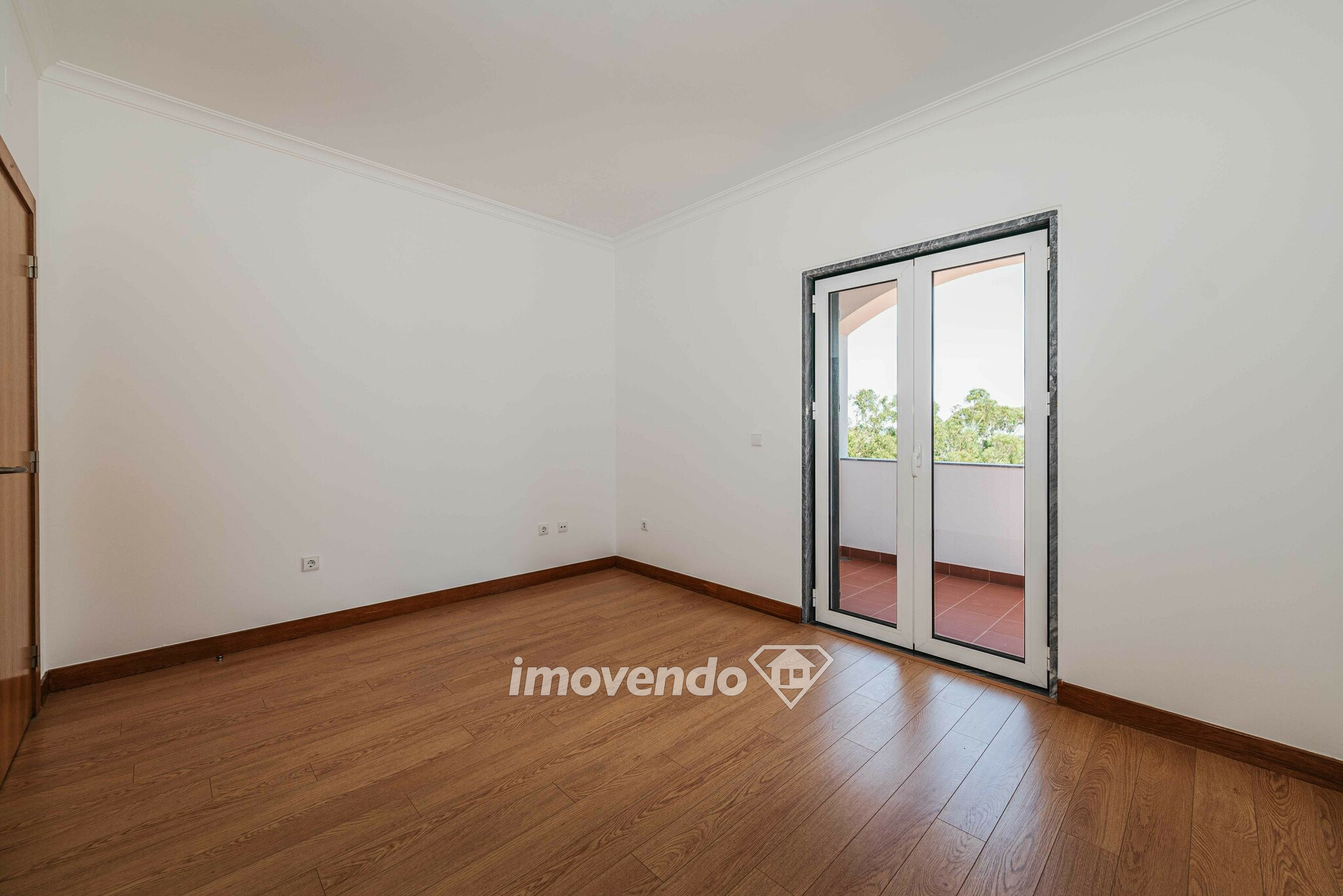 Moradia T5, pronta a habitar, próxima do TagusPark, em Barcarena