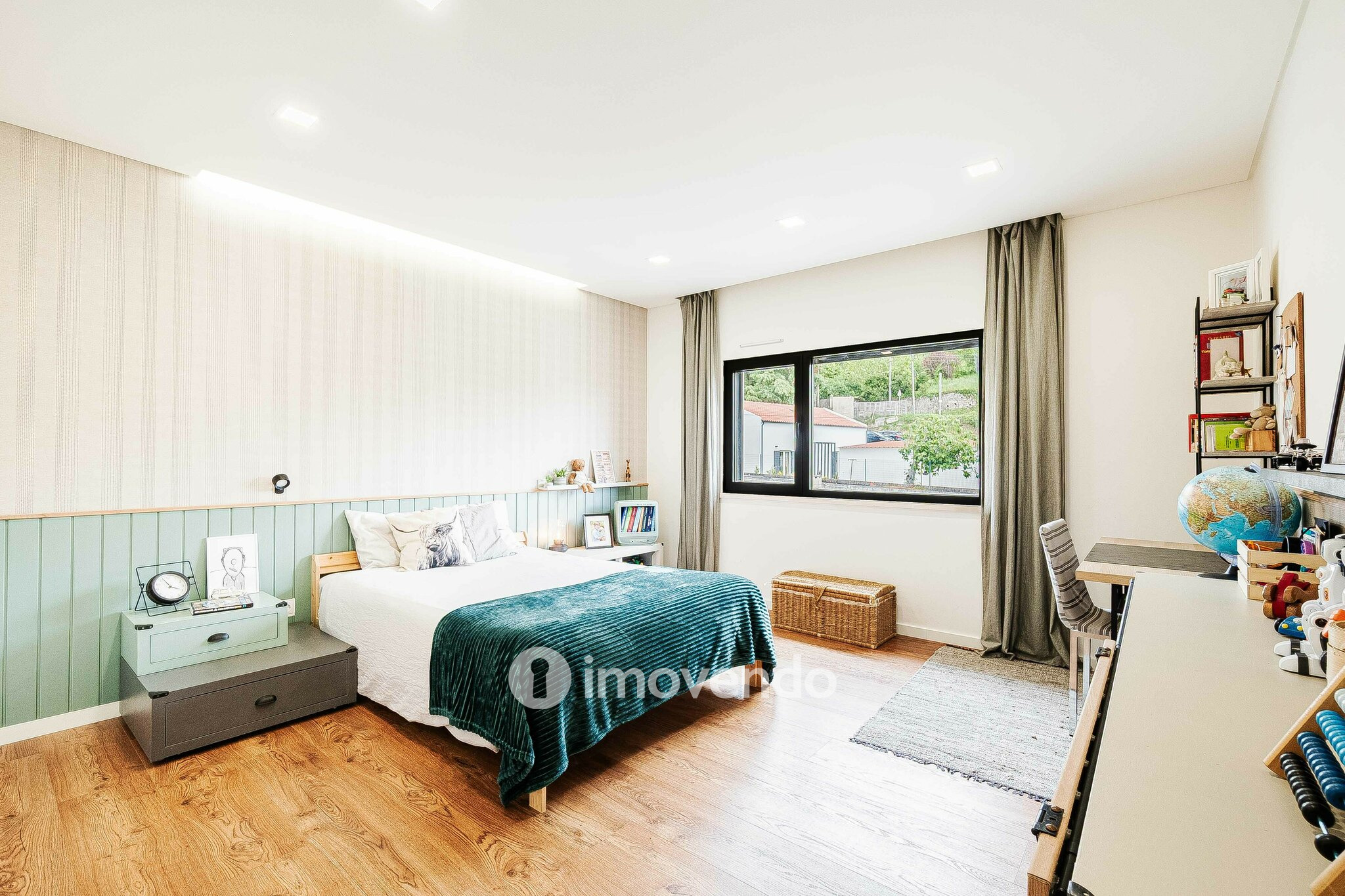 Moradia T5 exclusiva, com piscina e garagem, no Milharado, Mafra
