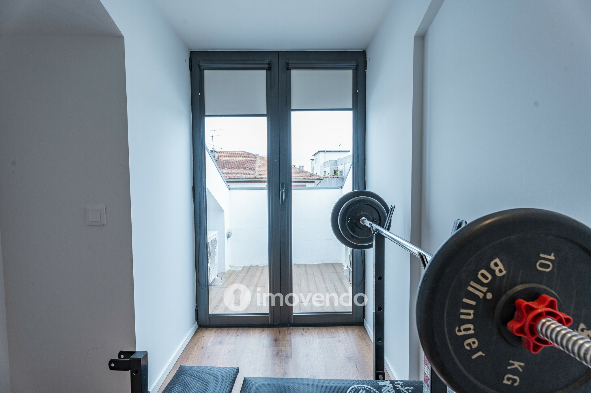 Apartamento T2+1 Duplex, com estacionamento, no Bonfim, Porto