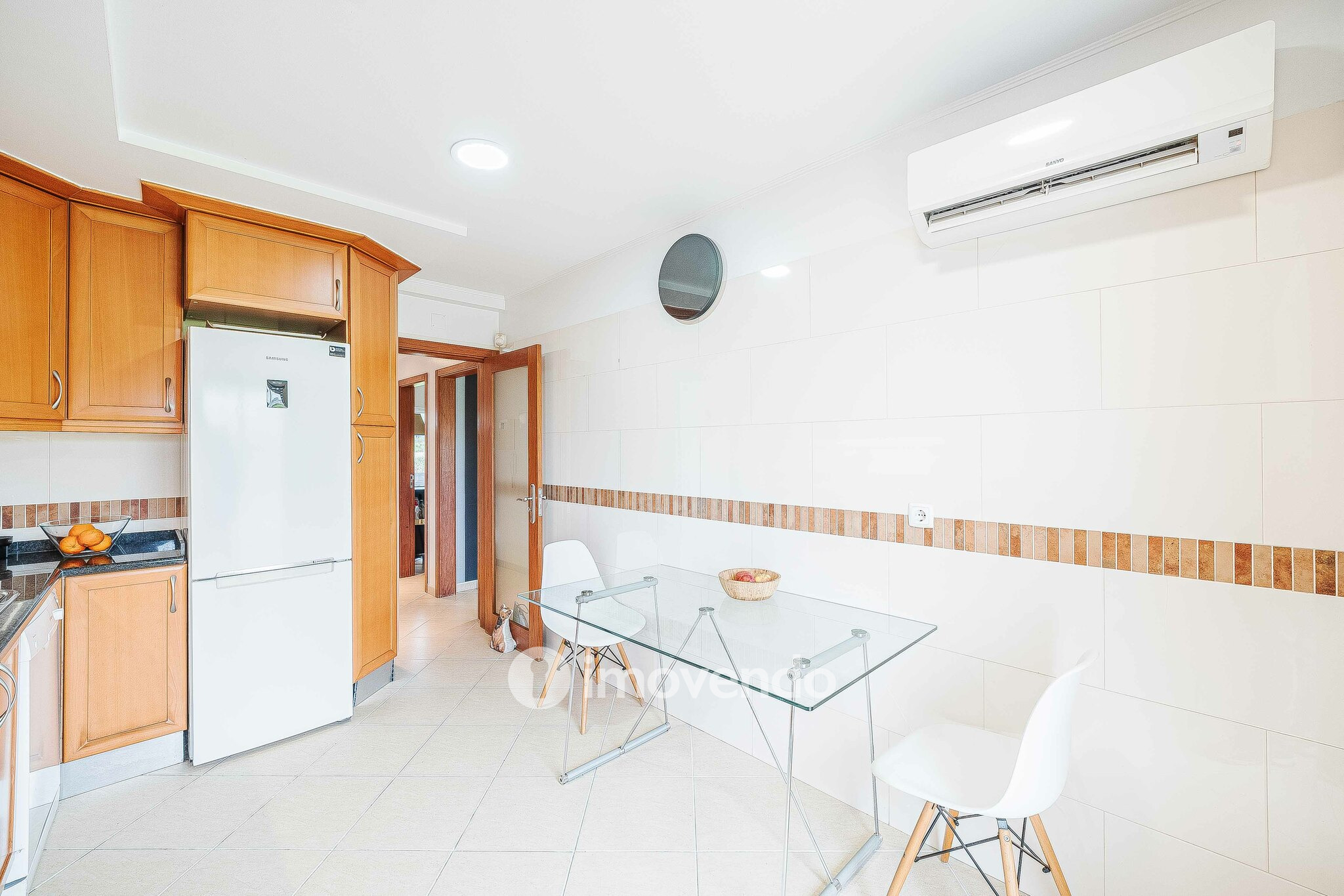 Andar de Moradia T2 Duplex, com garagem e logradouro, no Seixal