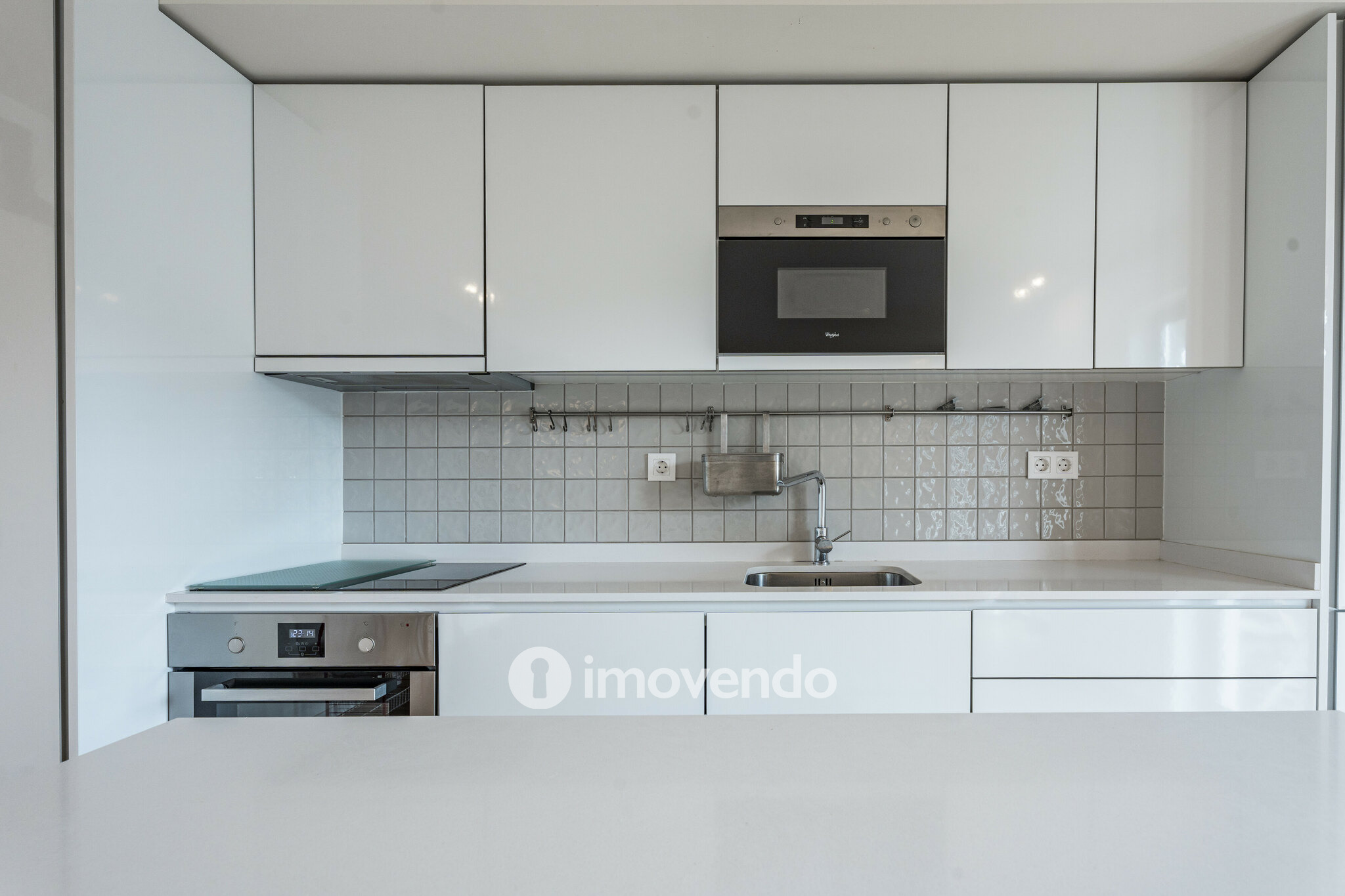 Apartamento T2+1 Duplex, com estacionamento, no Bonfim, Porto