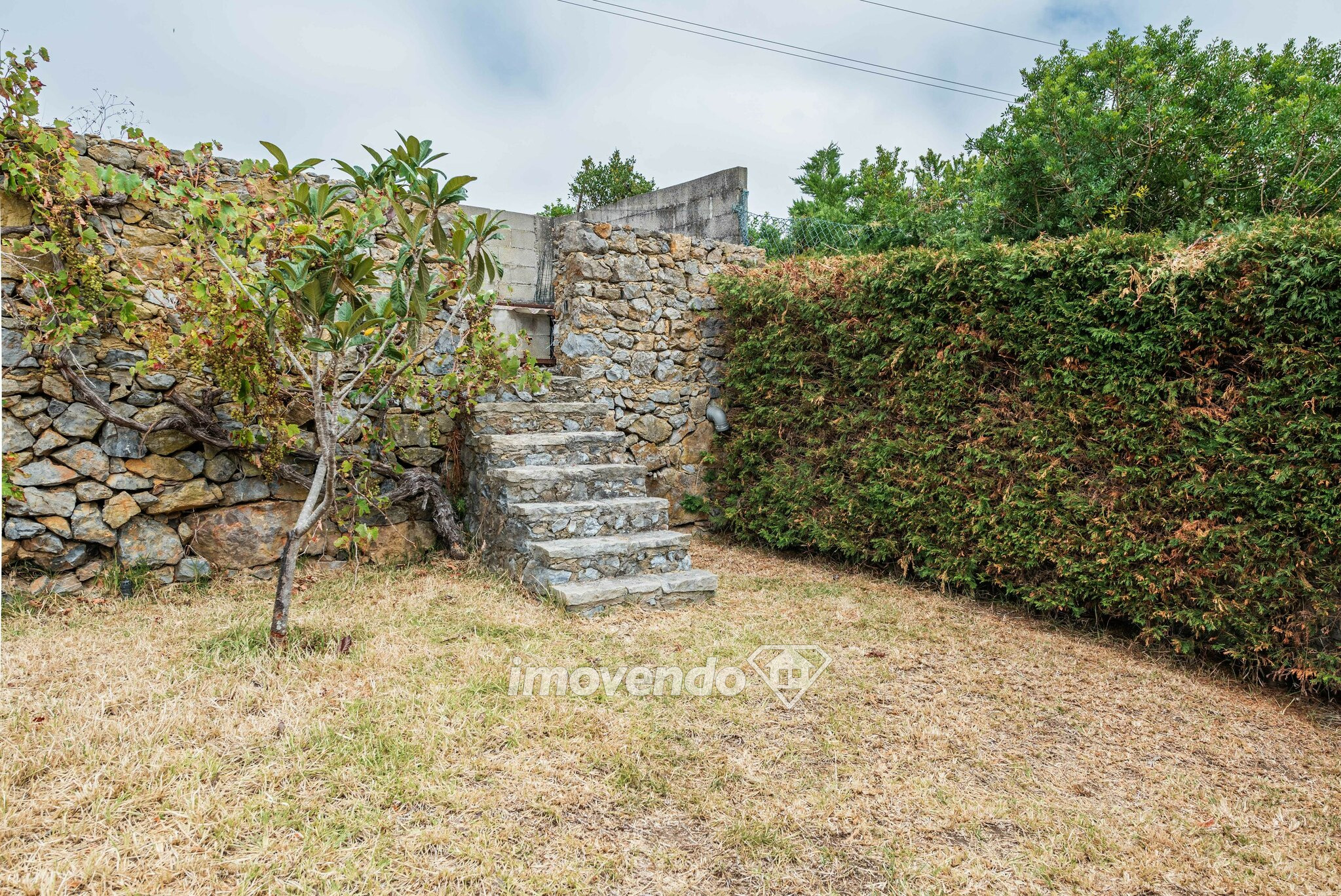 Moradia T4, com piscina e garagem, perto da praia, na Ericeira