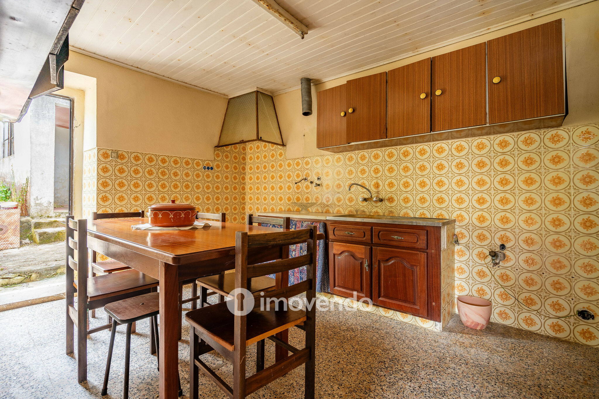 Moradia isolada T4, com terreno, no Reguengo Grande, Lourinhã