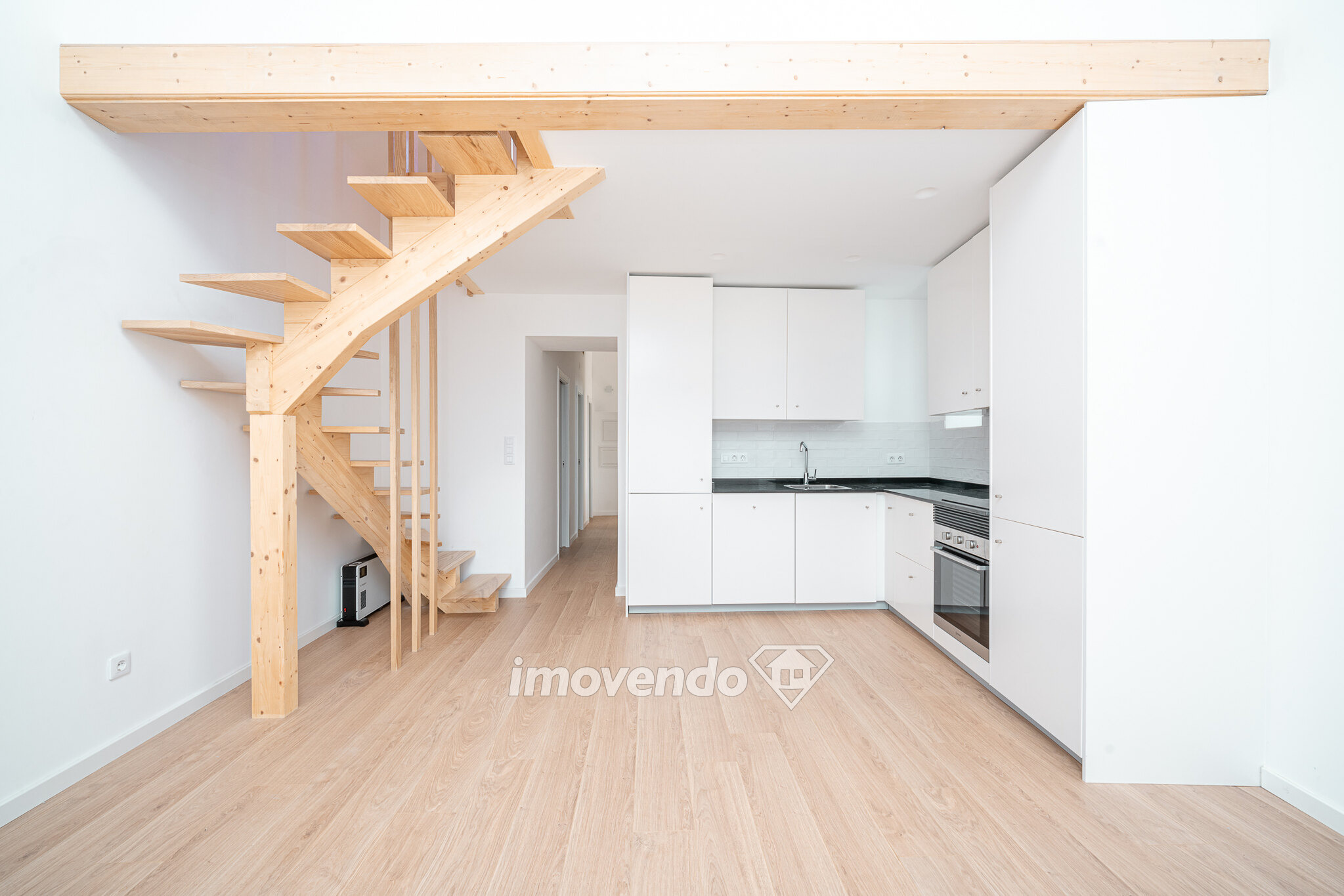 Apartamento T1 Duplex, totalmente remodelado, em Alcácer do Sal