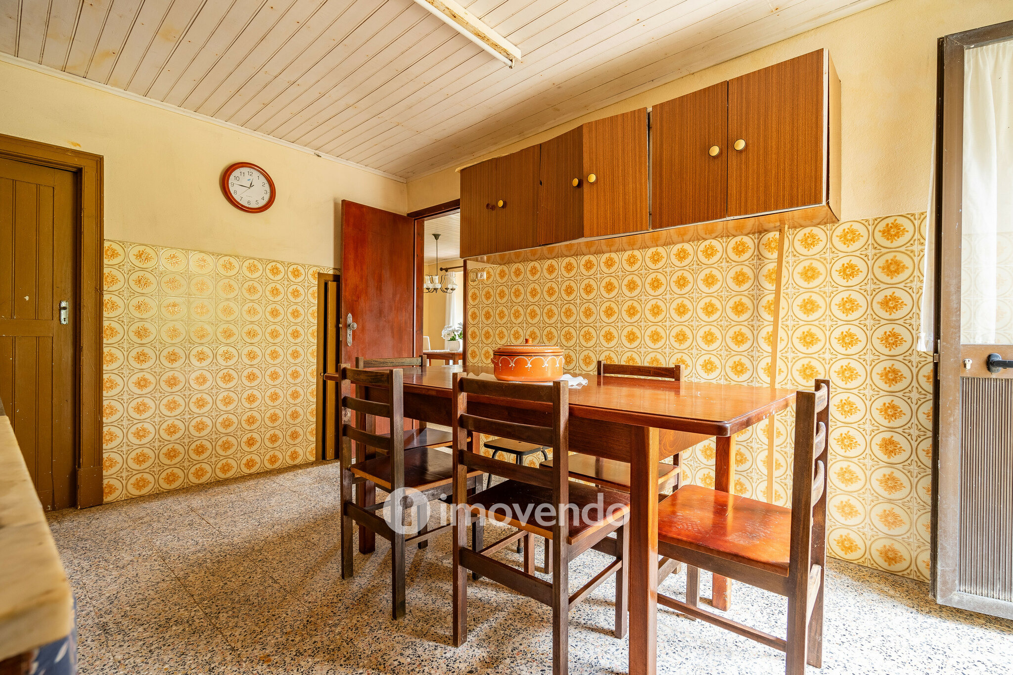 Moradia isolada T4, com terreno, no Reguengo Grande, Lourinhã