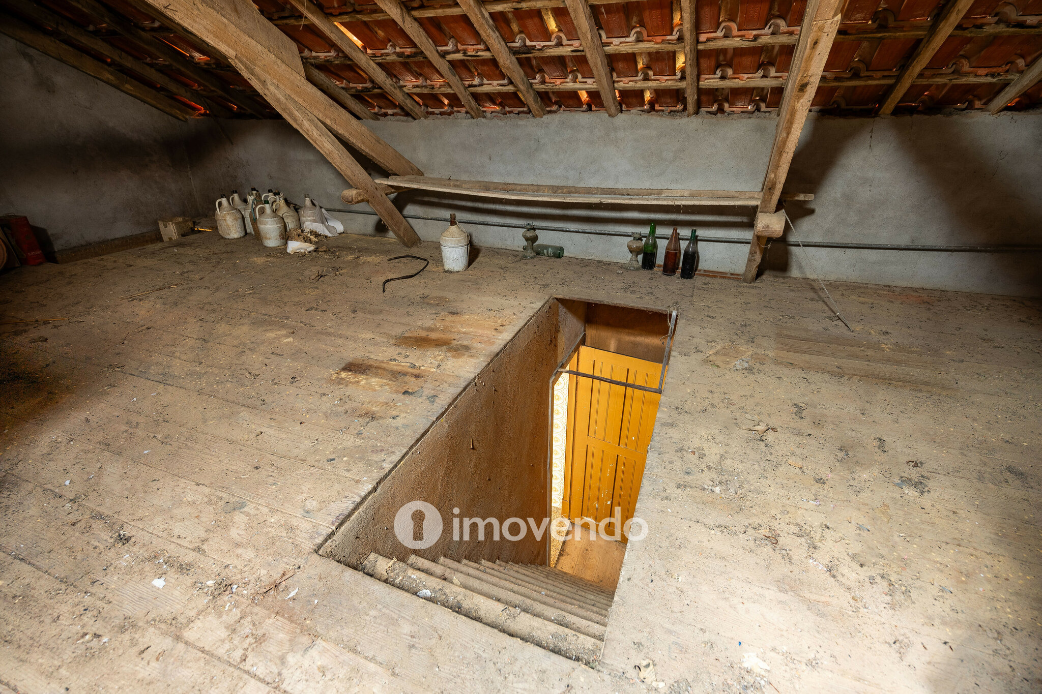 Moradia isolada T4, com terreno, no Reguengo Grande, Lourinhã