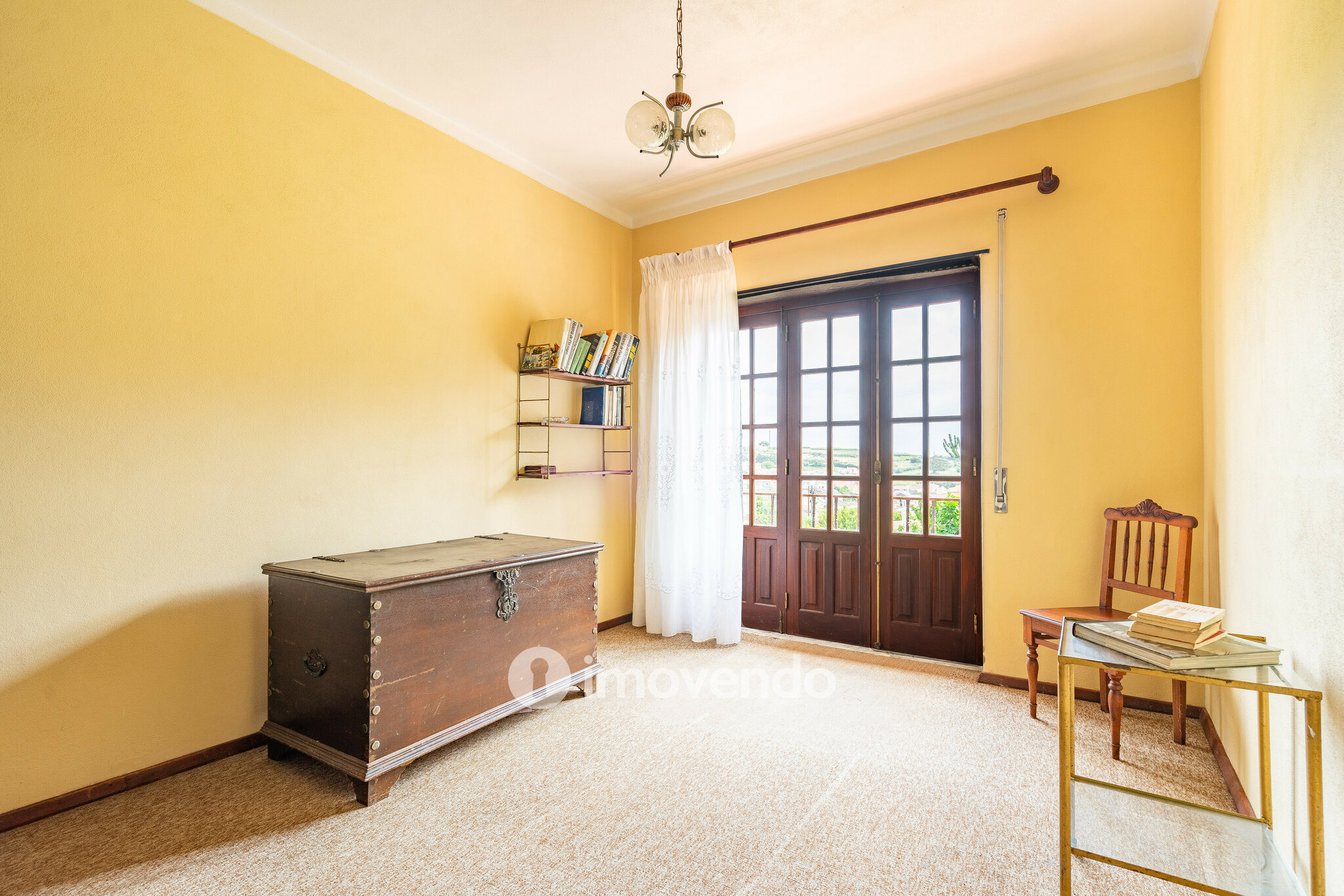 Moradia isolada T4, com terreno, no Reguengo Grande, Lourinhã