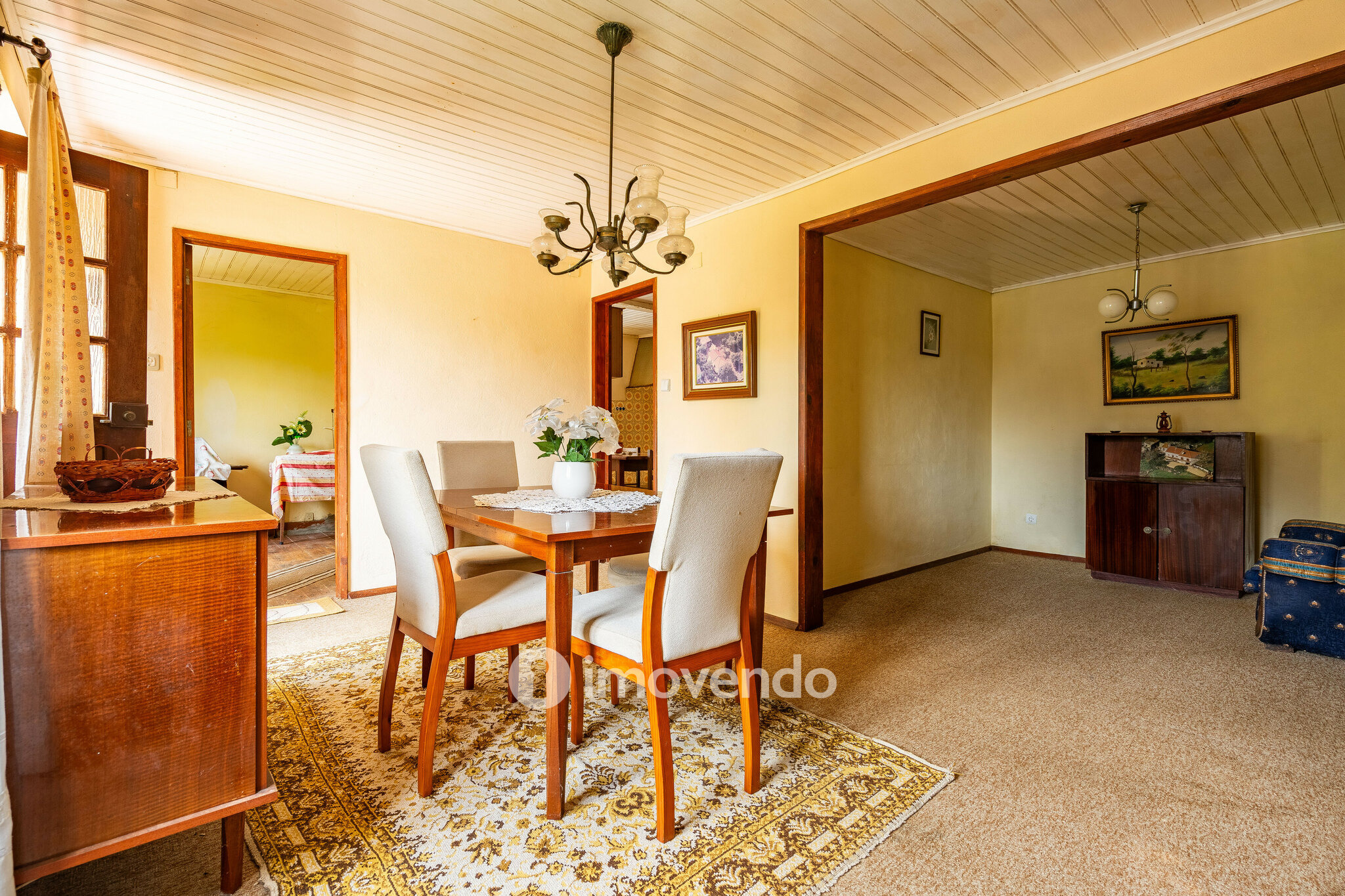 Moradia isolada T4, com terreno, no Reguengo Grande, Lourinhã