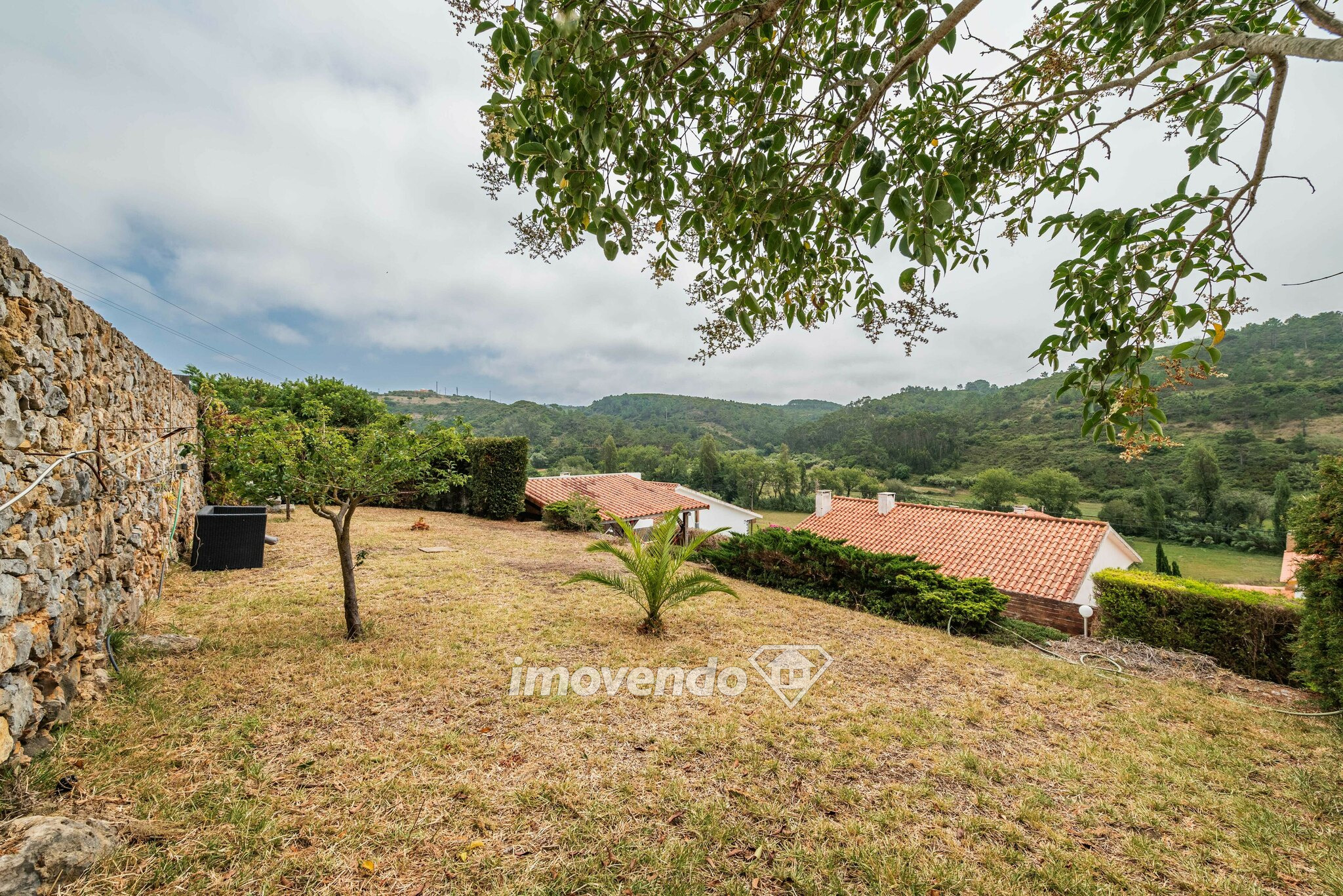 Moradia T4, com piscina e garagem, perto da praia, na Ericeira