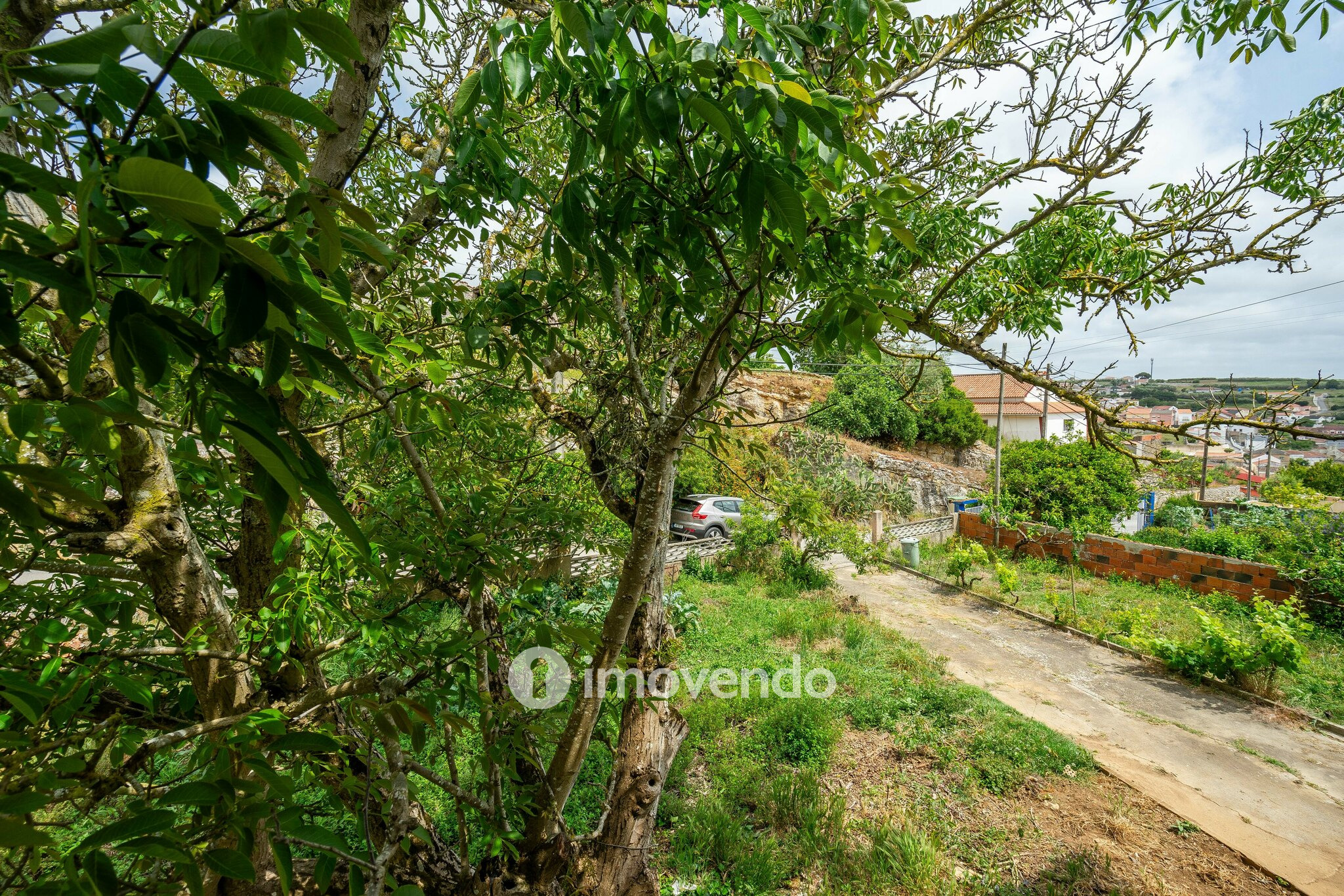 Moradia isolada T4, com terreno, no Reguengo Grande, Lourinhã