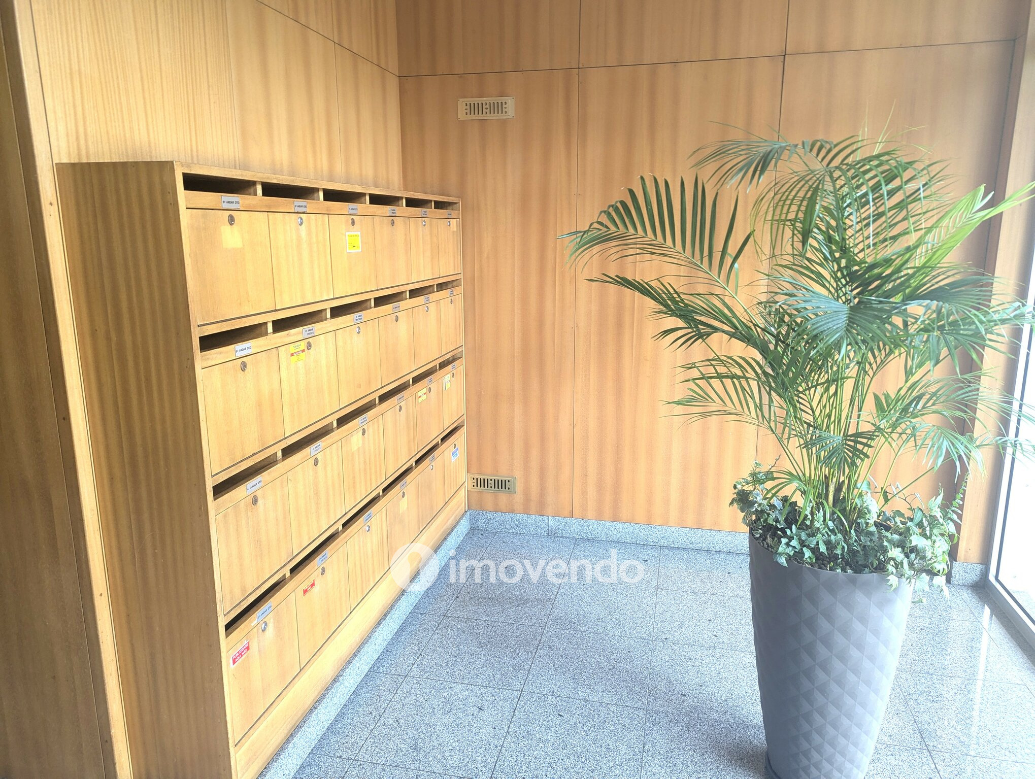 Apartamento T3 exclusivo e pronto a habitar, com garagem, na Maia