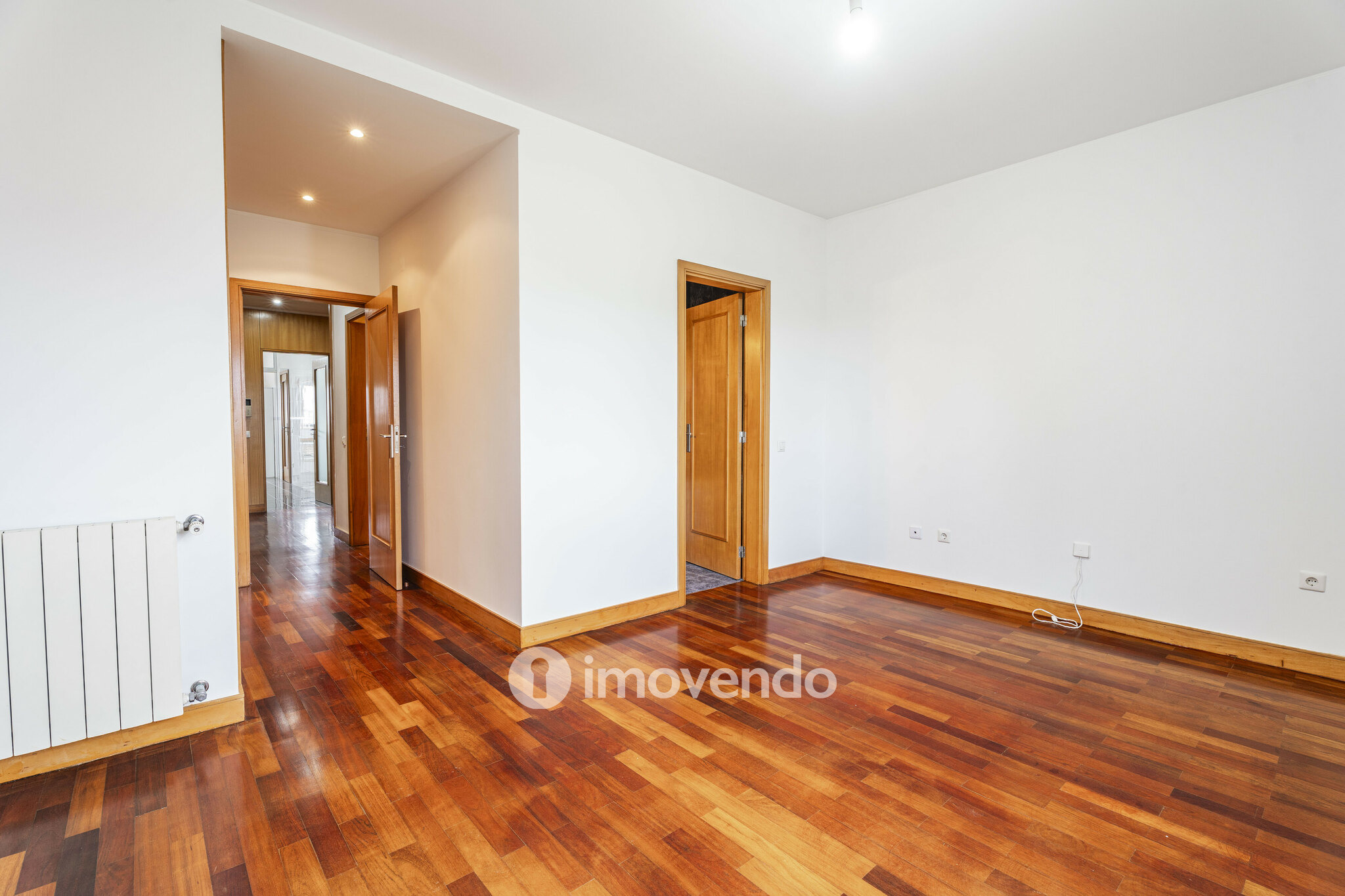 Apartamento T3 exclusivo e pronto a habitar, com garagem, na Maia