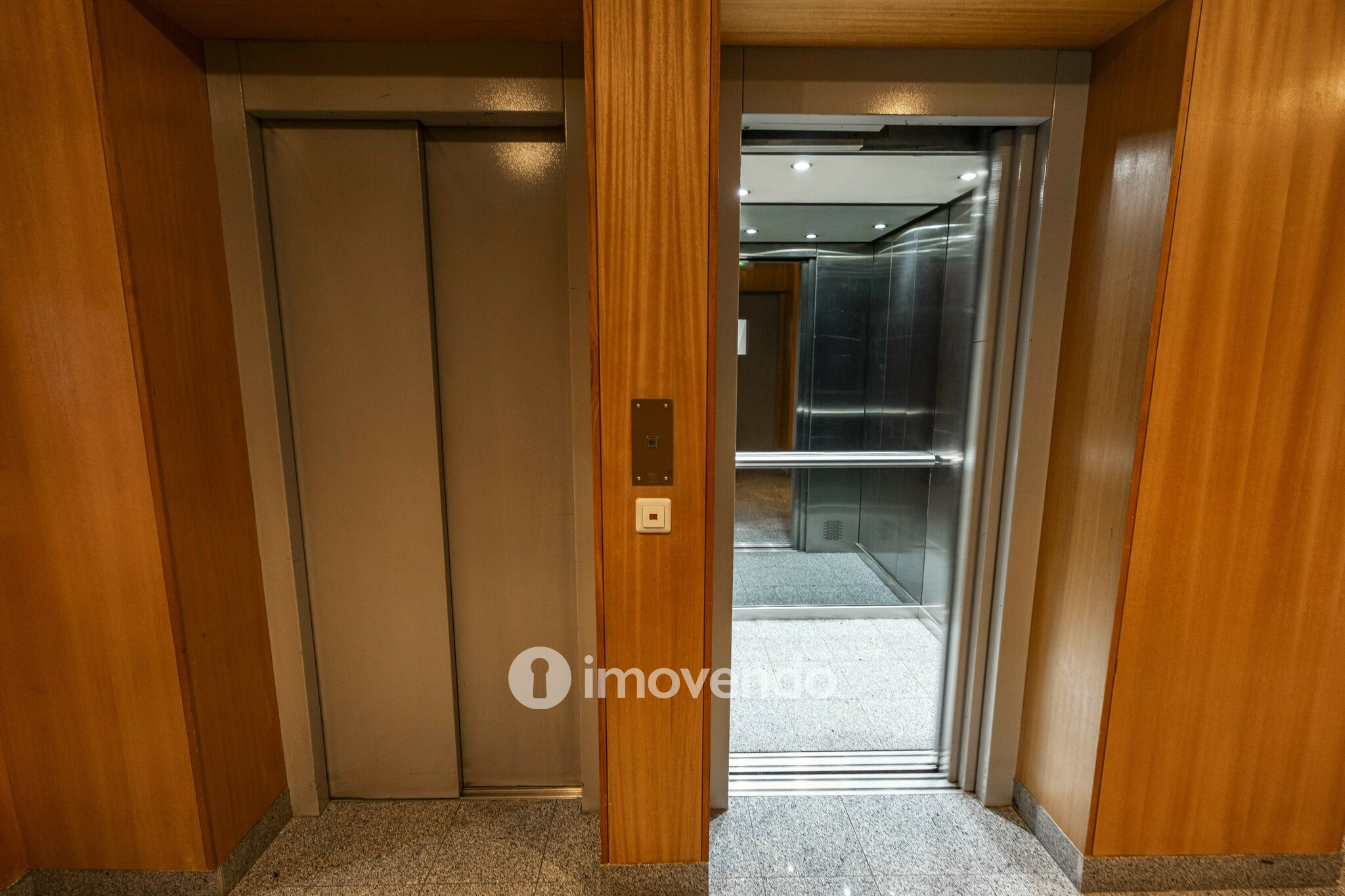 Apartamento T3 exclusivo e pronto a habitar, com garagem, na Maia