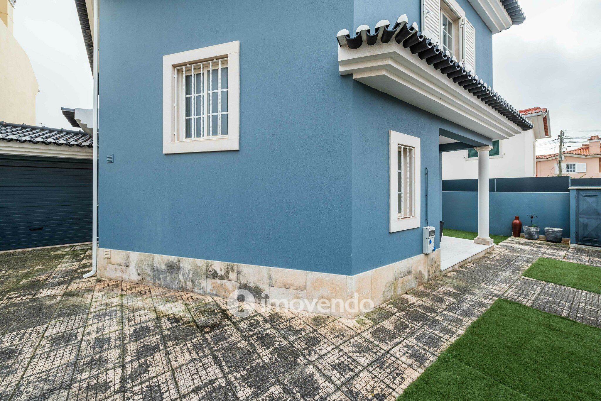 Moradia exclusiva T4, com garagem e piscina, em Murches, Cascais