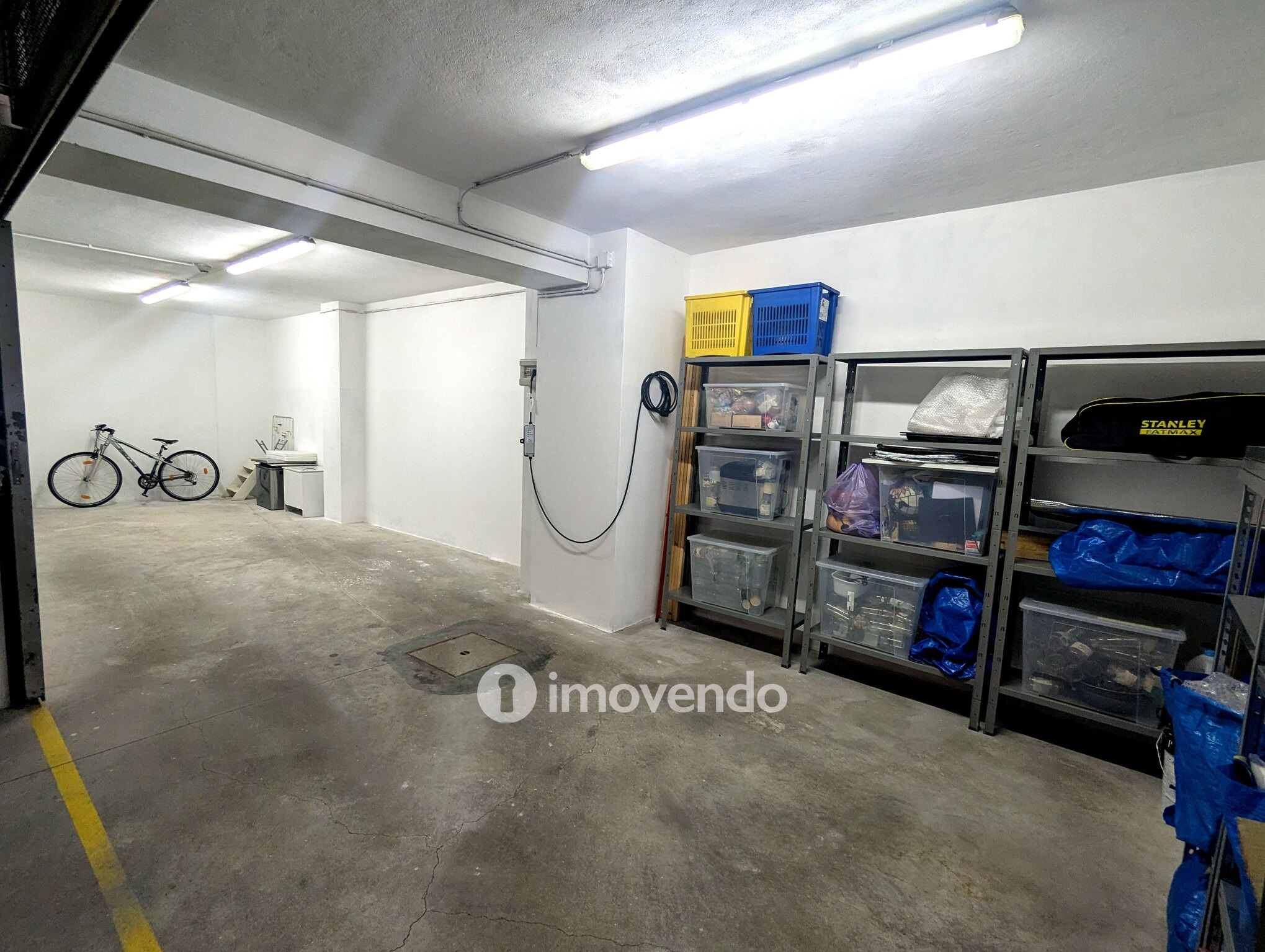 Apartamento T3 exclusivo e pronto a habitar, com garagem, na Maia