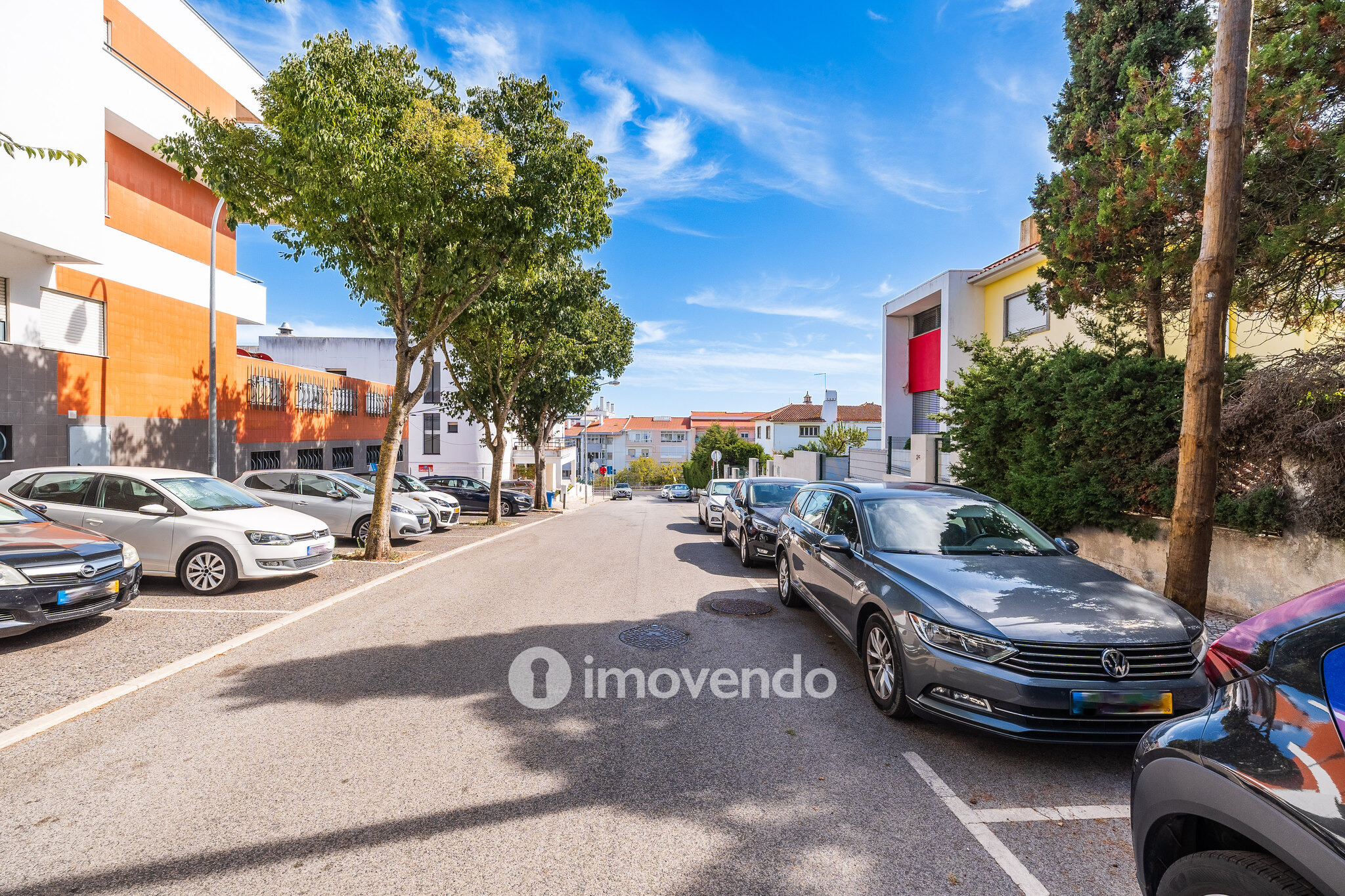 Apartamento T2 exclusivo, com garagem, em Paço de Arcos