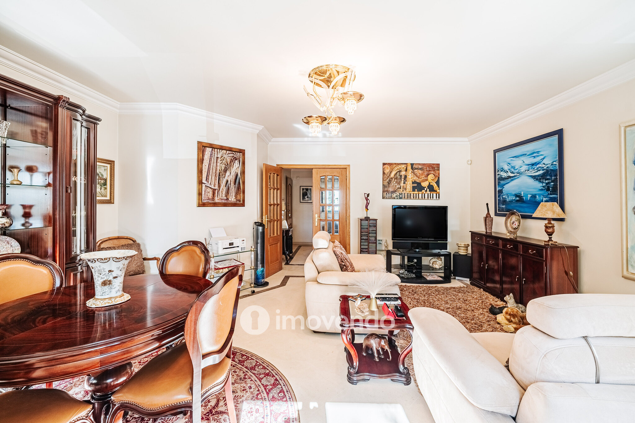 Apartamento T2 exclusivo, com garagem, em Paço de Arcos