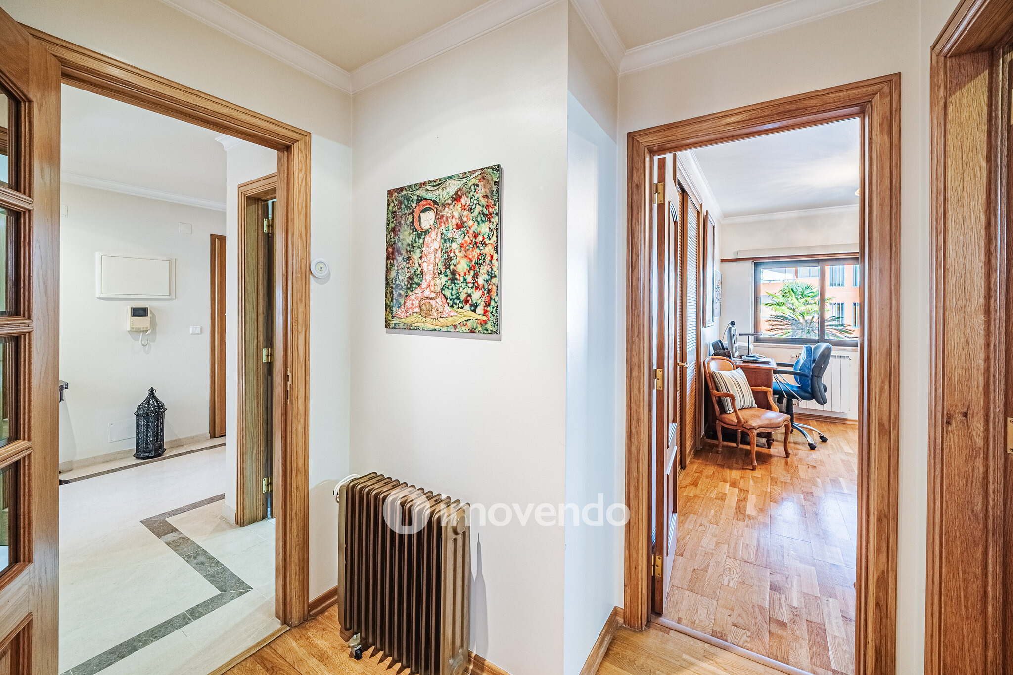 Apartamento T2 exclusivo, com garagem, em Paço de Arcos