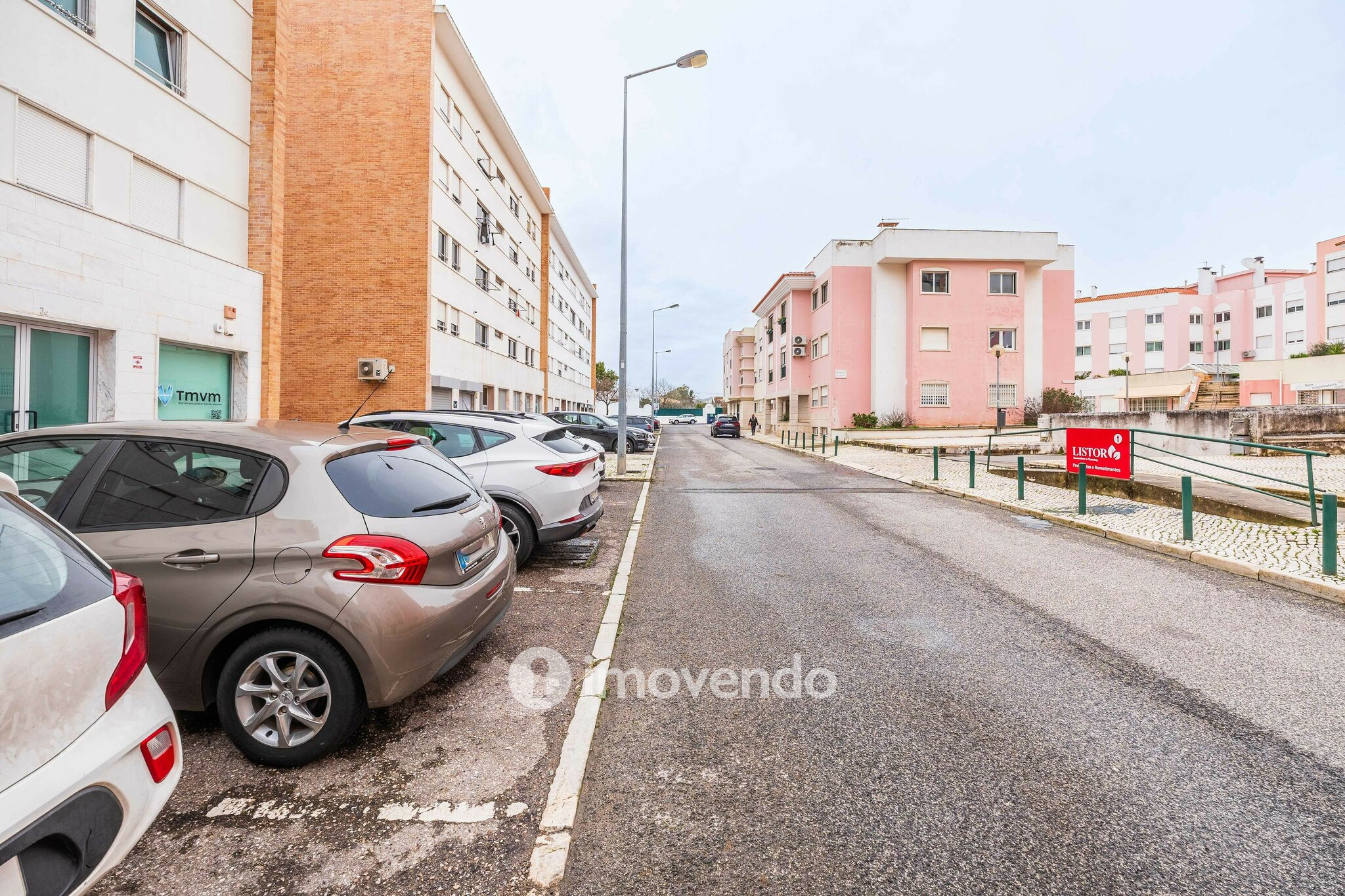 Apartamento T3 com lugar de estacionamento