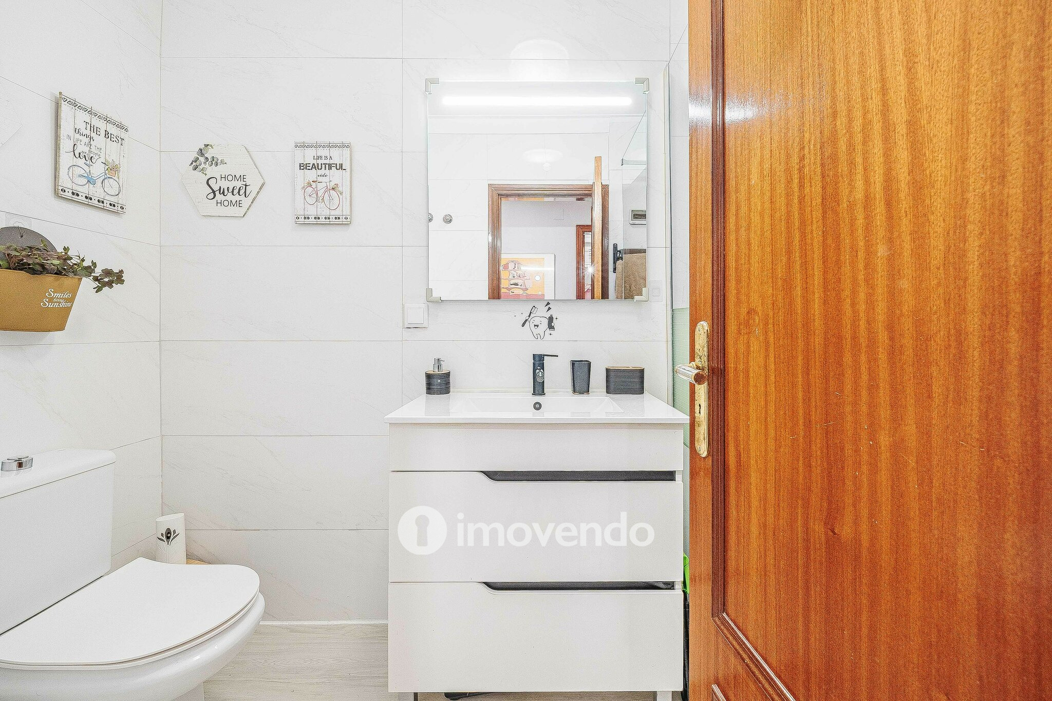 Apartamento T3 com lugar de estacionamento