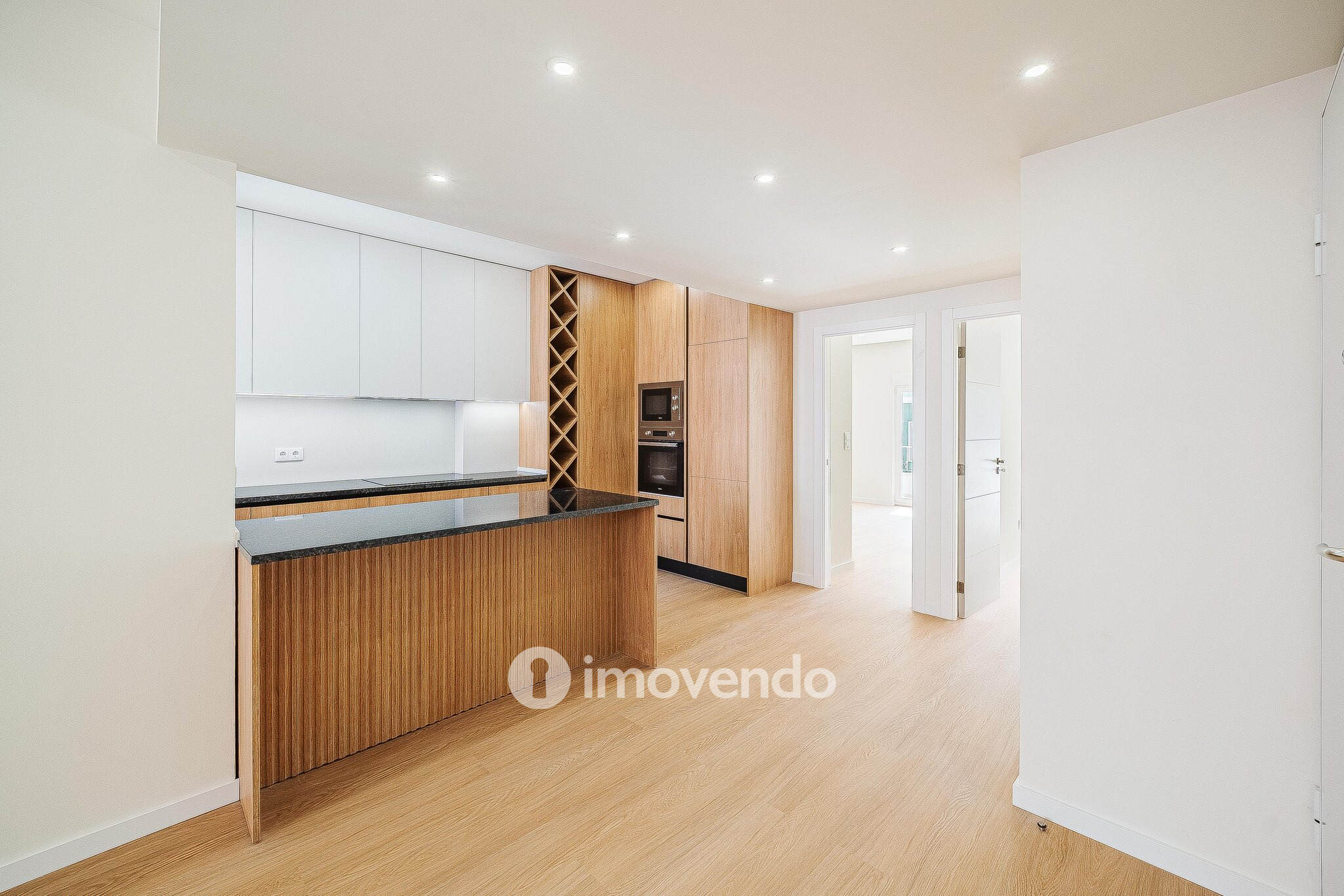 Apartamento T2 totalmente renovado e pronto a habitar, em Moscavide