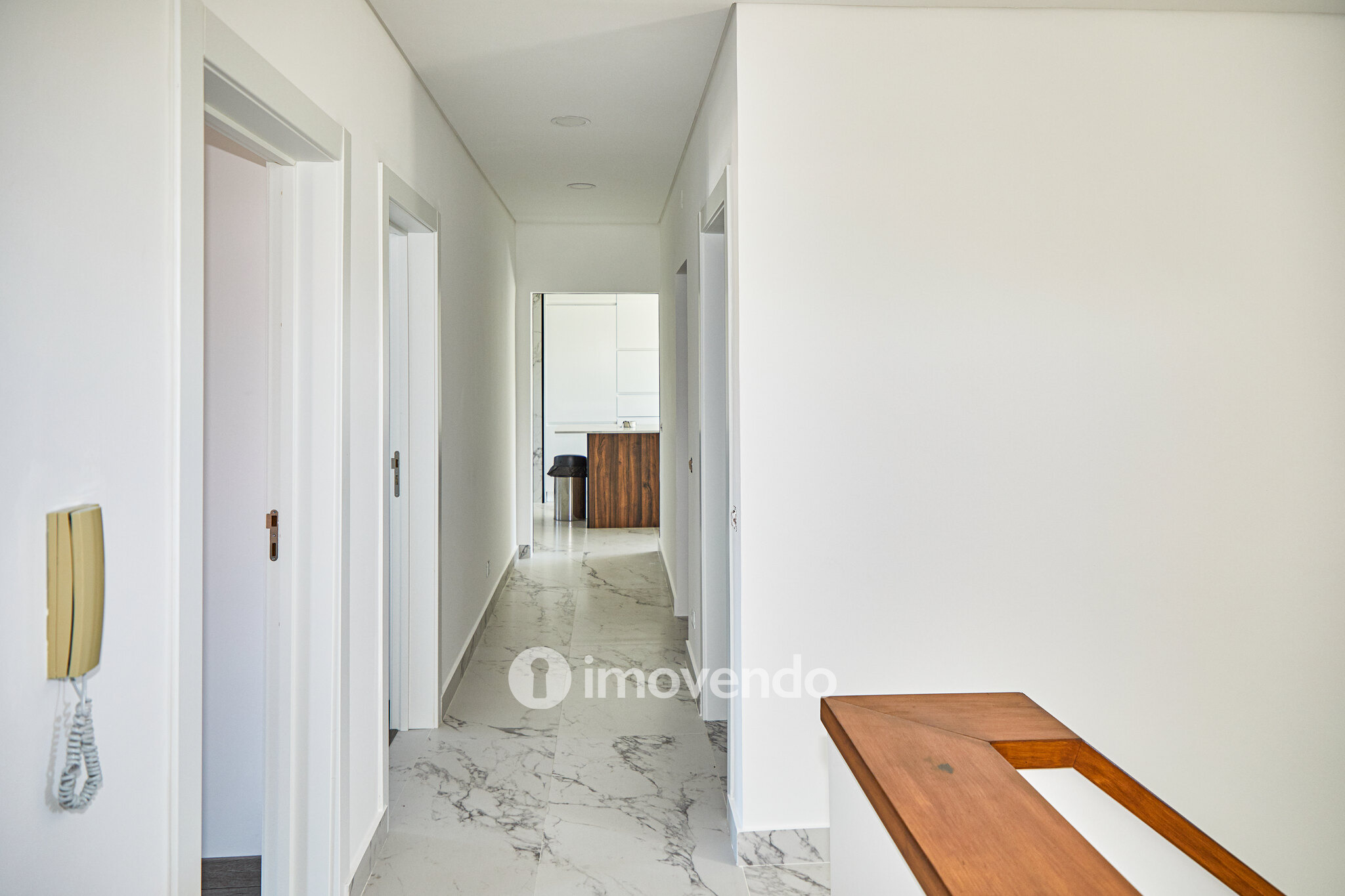 Moradia T2 totalmente remodelada, com jardim, em Reguengos de Monsaraz