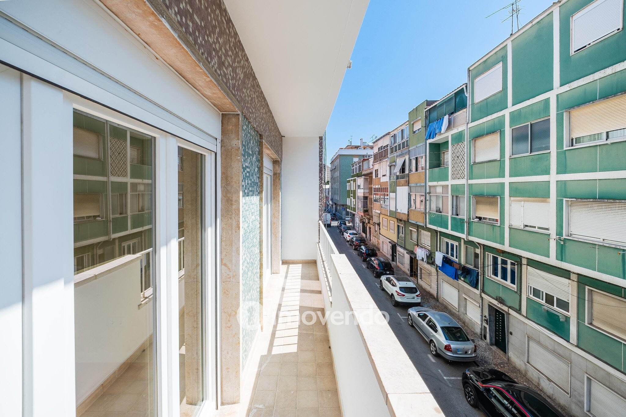 Apartamento T2 totalmente renovado e pronto a habitar, em Moscavide