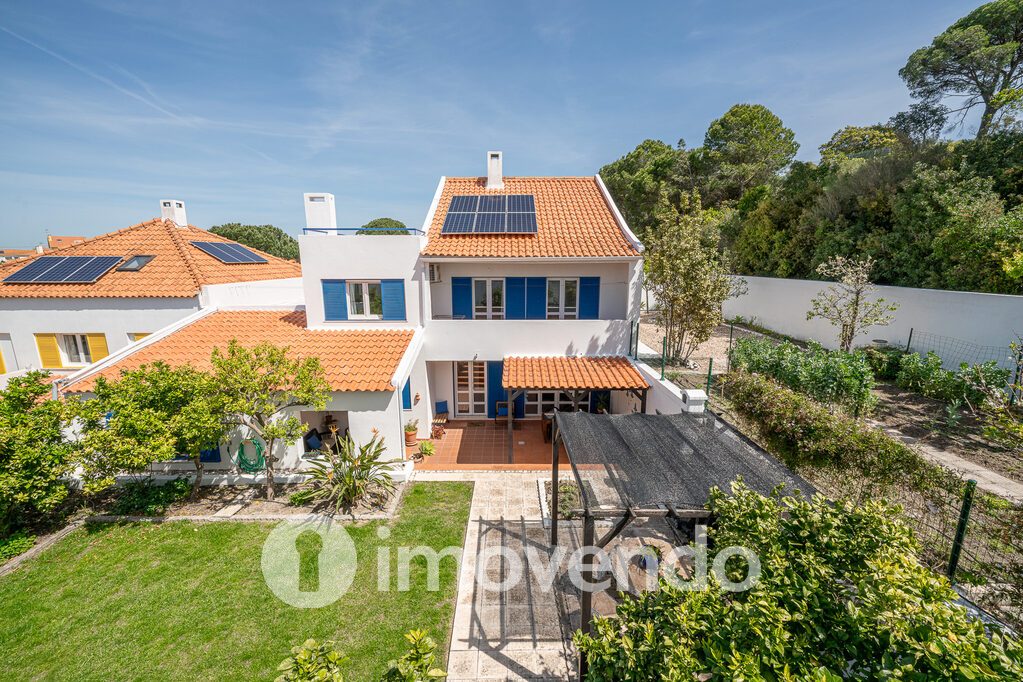 Moradia T5 em Alenquer, Lisboa com 501 m<sup>2</sup> por 520.000