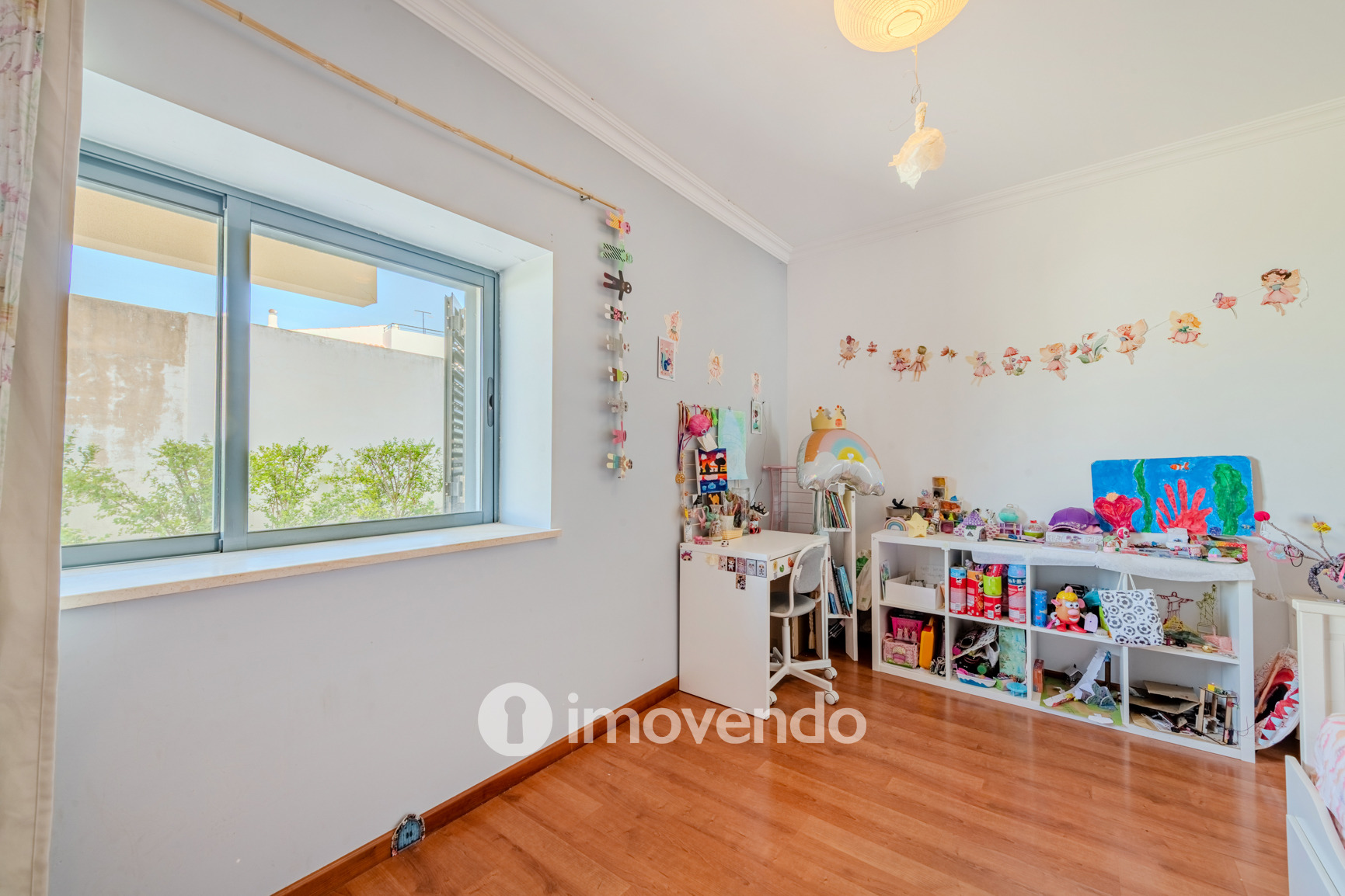Apartamento T4 em condomínio com piscina, em Quelfes, Olhão