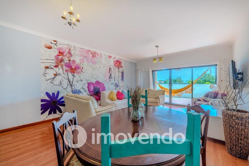Apartamento T4 em Olhão, Peares com 146 m<sup>2</sup> por 499.000